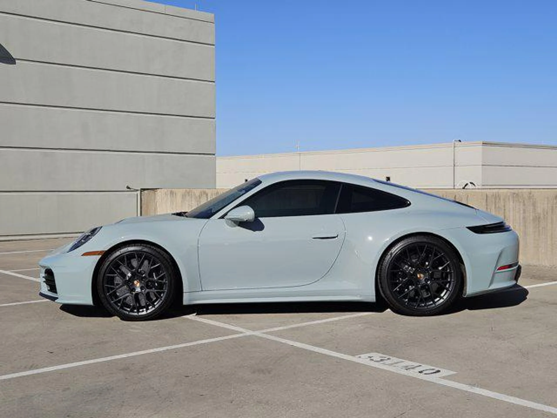 mph001_2840482084_2s_Ymb_Nj_Nyc_Ja_DH_thw_Un_Mr_W8_Fls_d60621d9e3