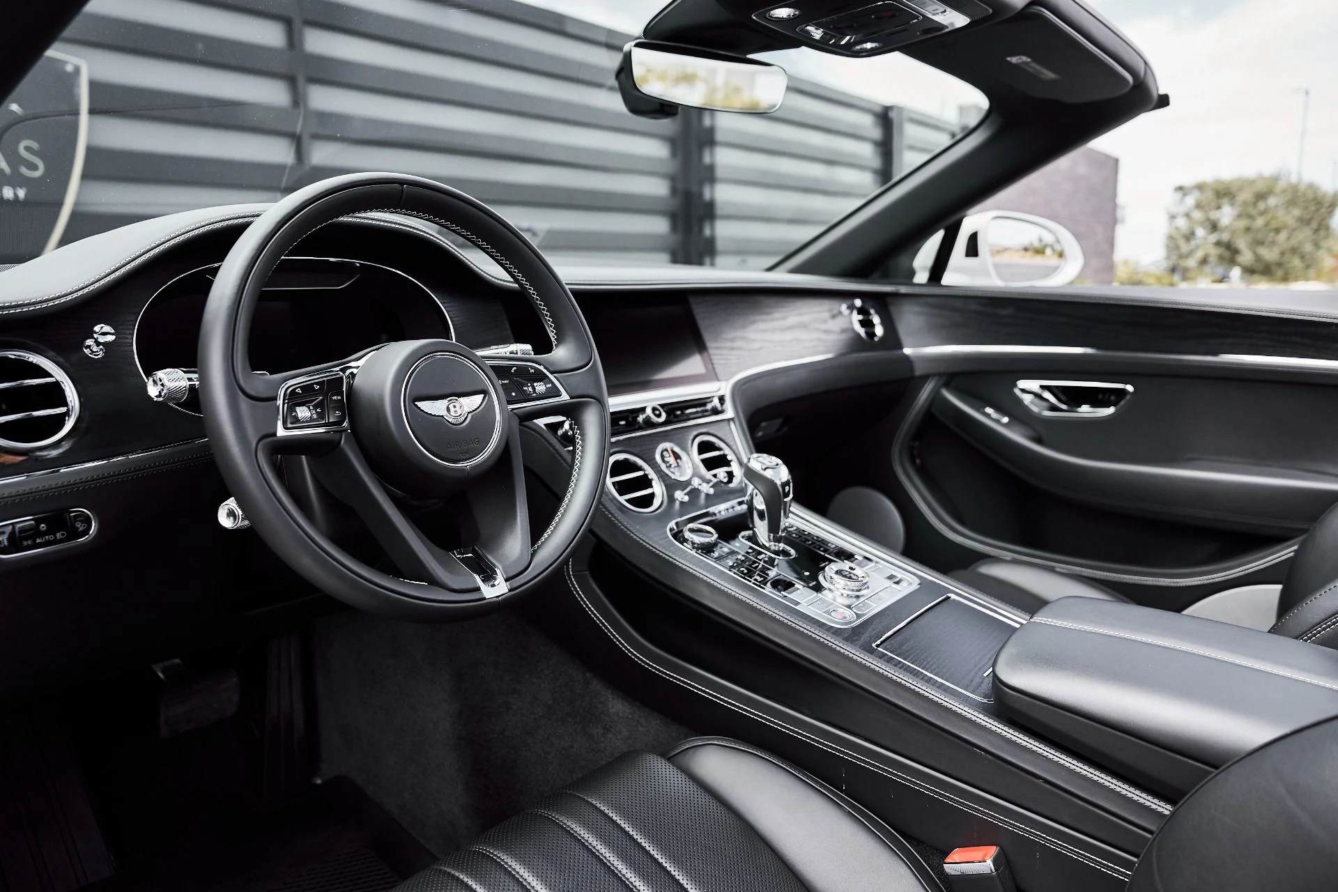 mph001_2841611084_Used_2020_Bentley_Continental_GT_V8_1777078716_c6cdd50b6e