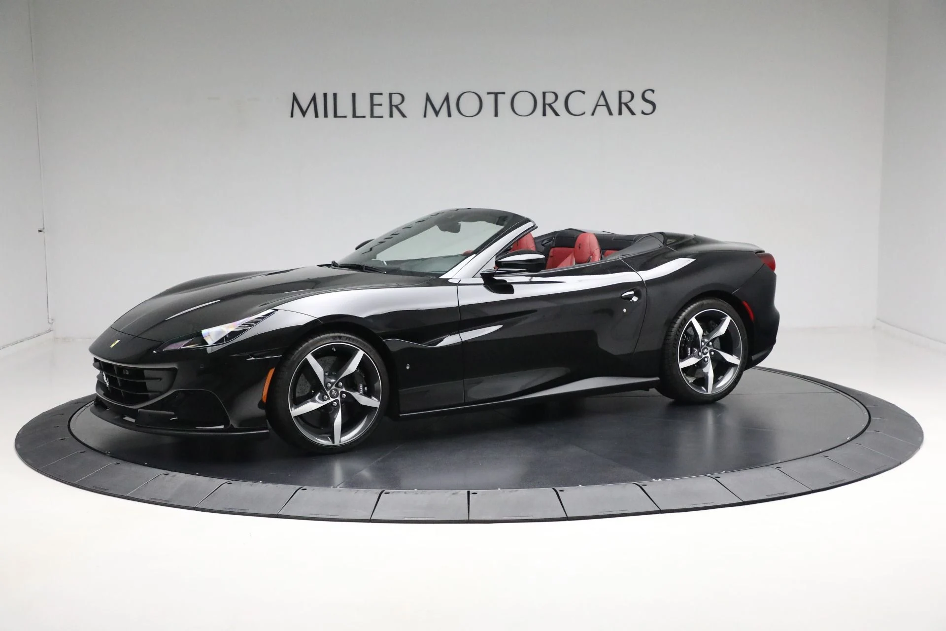mph001_2843720359_Used_2023_Ferrari_Portofino_M_1718995337_135c7e0e3c
