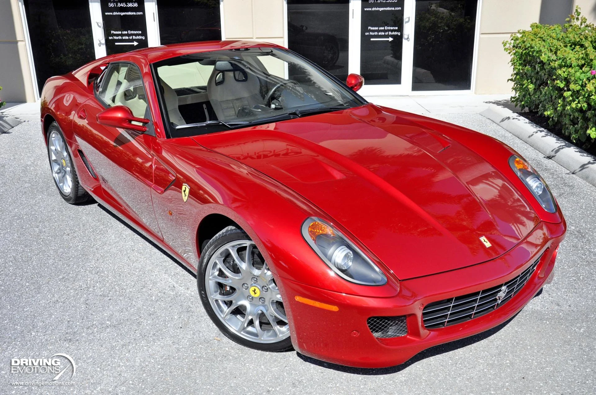 mph001_2847842549_867_p2_l_2d5c58e224