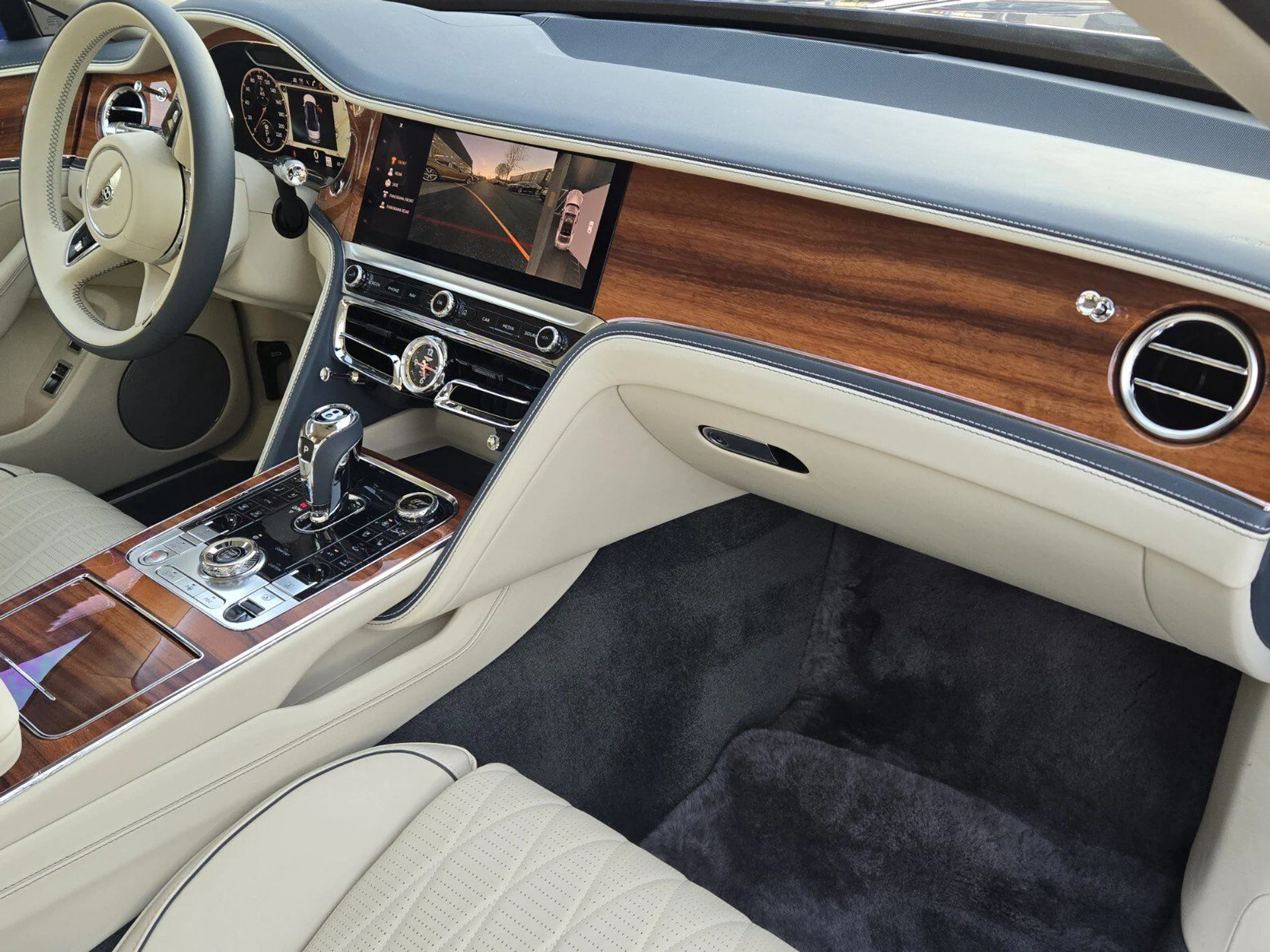 mph001_2852800975_0dc6b9fdc604f6b945653130f0d76ef4x_a1a3bab06b