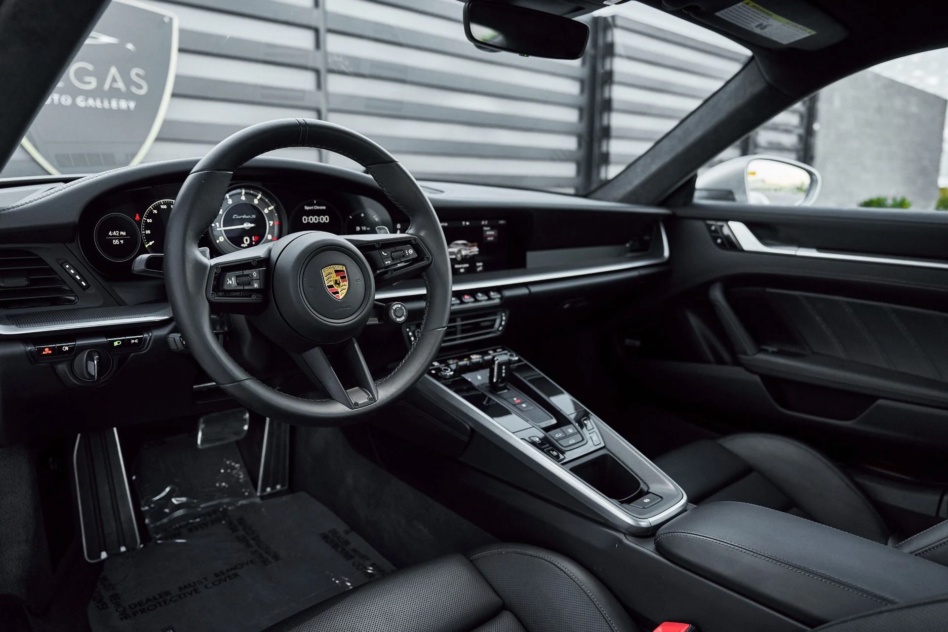 mph001_2864915057_Used_2021_Porsche_911_Turbo_S_1769305619_3b3b4b222b