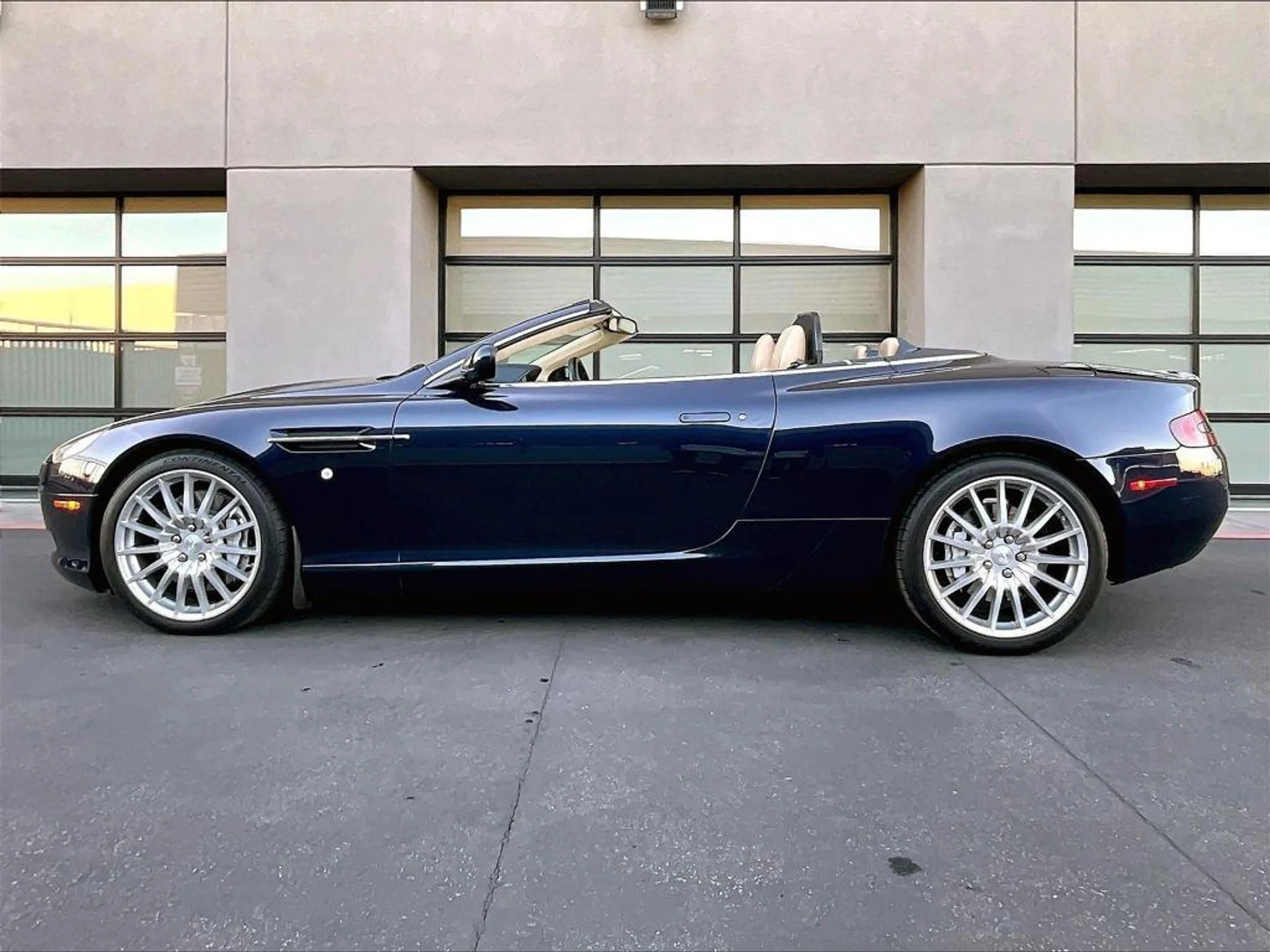 mph001_2901580691_bz_Qab_X_Gg_K_ul_Oxyw_It_Am_W9y_G_Zpk_44616a96d5