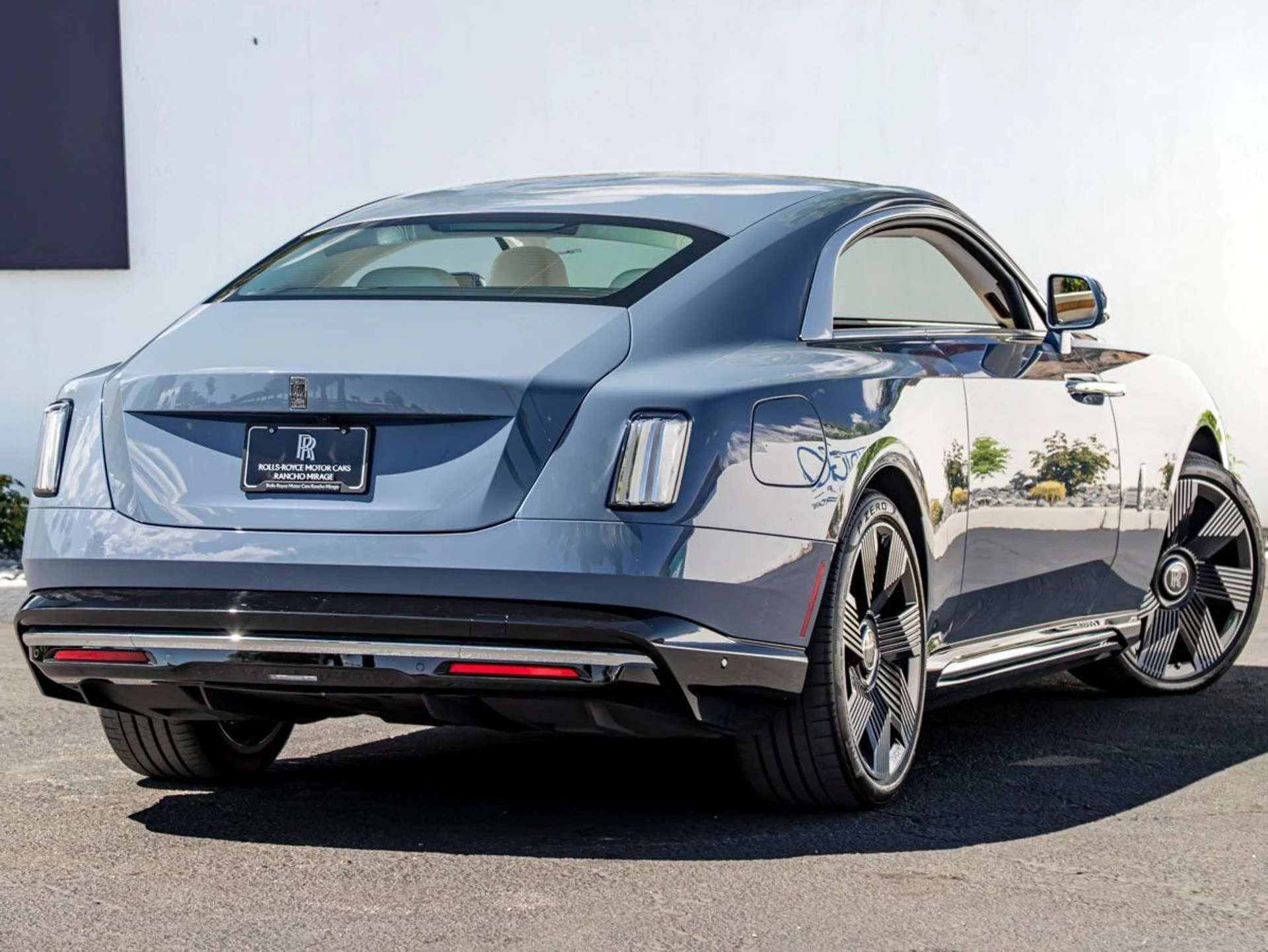 mph001_2901640465_2_9b1125f23d