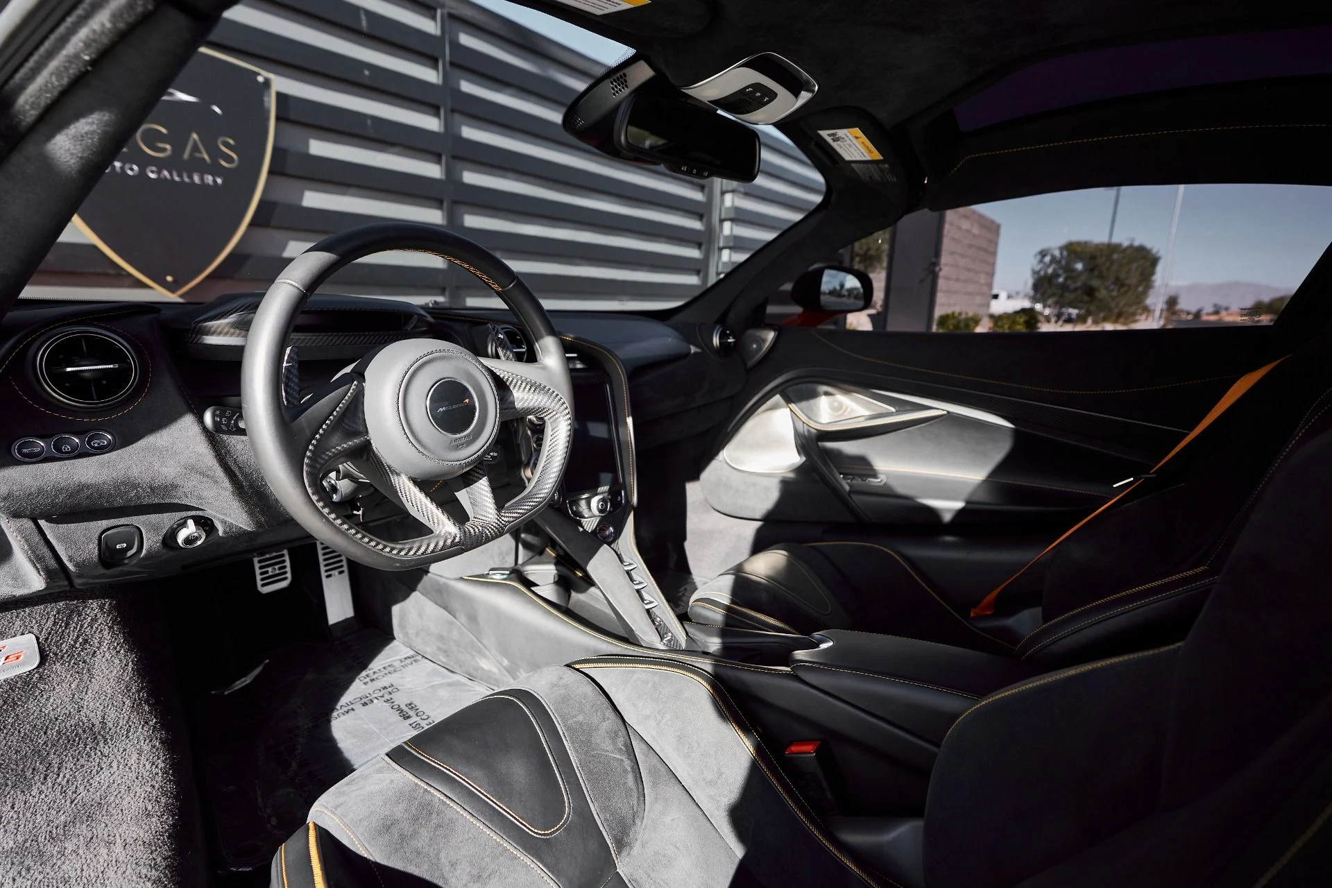 mph001_2908535539_Used_2018_Mc_Laren_720_S_Performance_1764955102_e34314574c