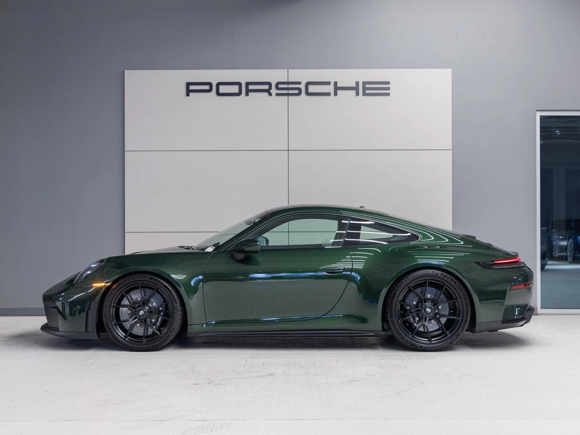 mph001_2911435755_2_40aa81bb0b