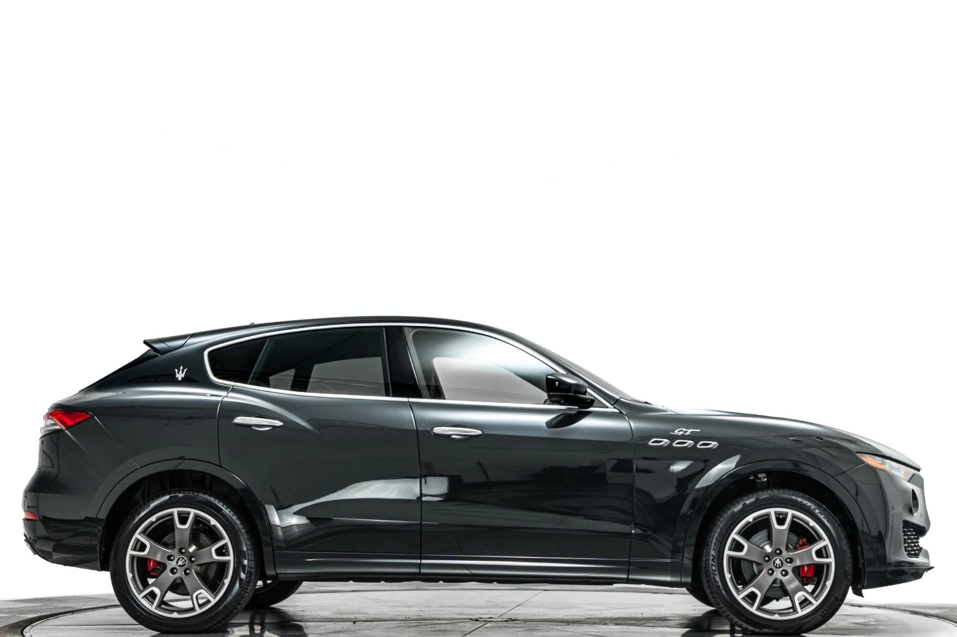 mph001_2913550200_Used_2023_Maserati_Levante_GT_Twin_Turbo_V6_Machine_Finish_Wheels_1790708500_d33c3d1310