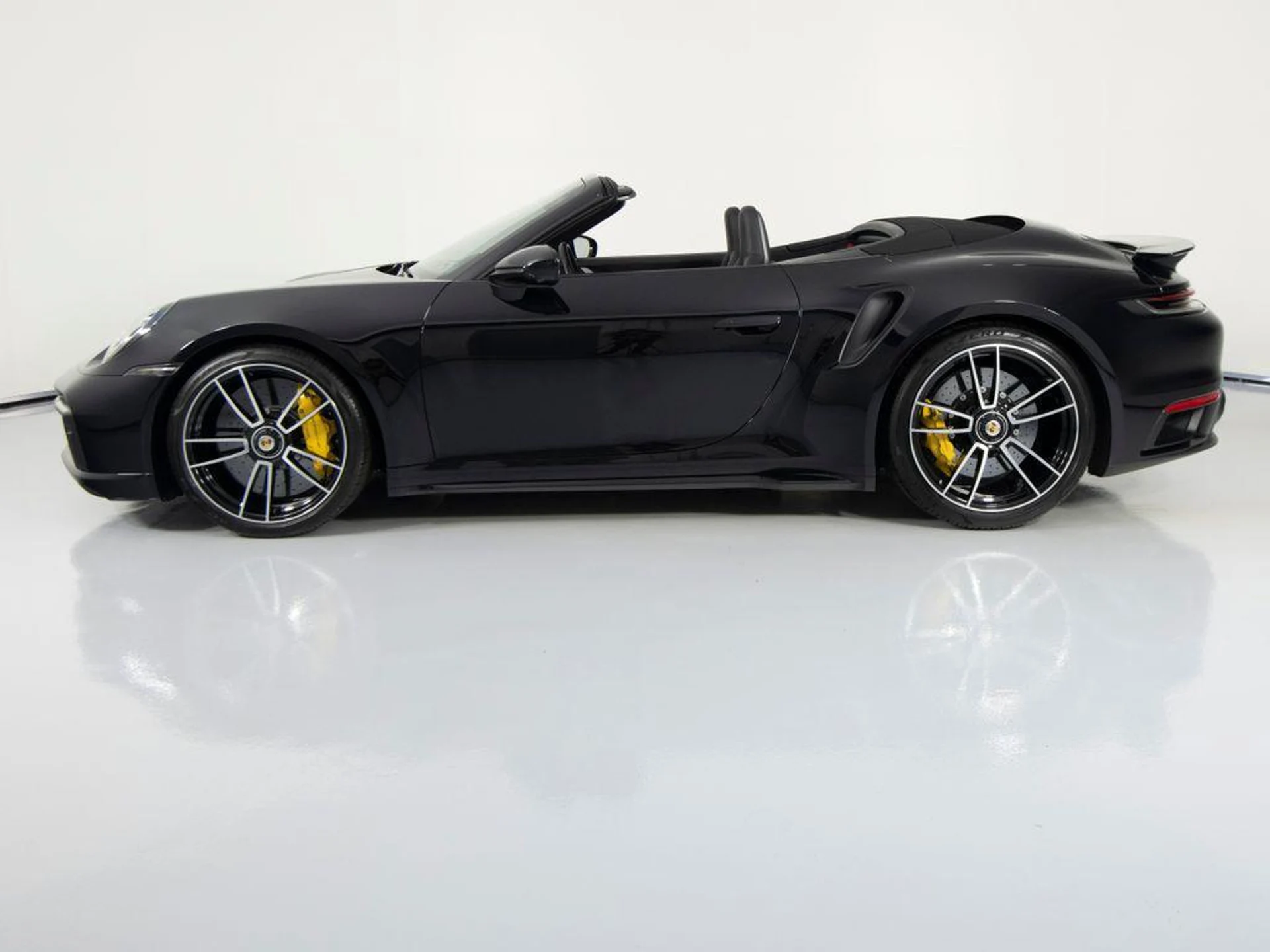 mph001_292068495_ytb_Nr_RD_8l4h_Ph_R_Fo2_T_Kymr0106_E_049f671a81