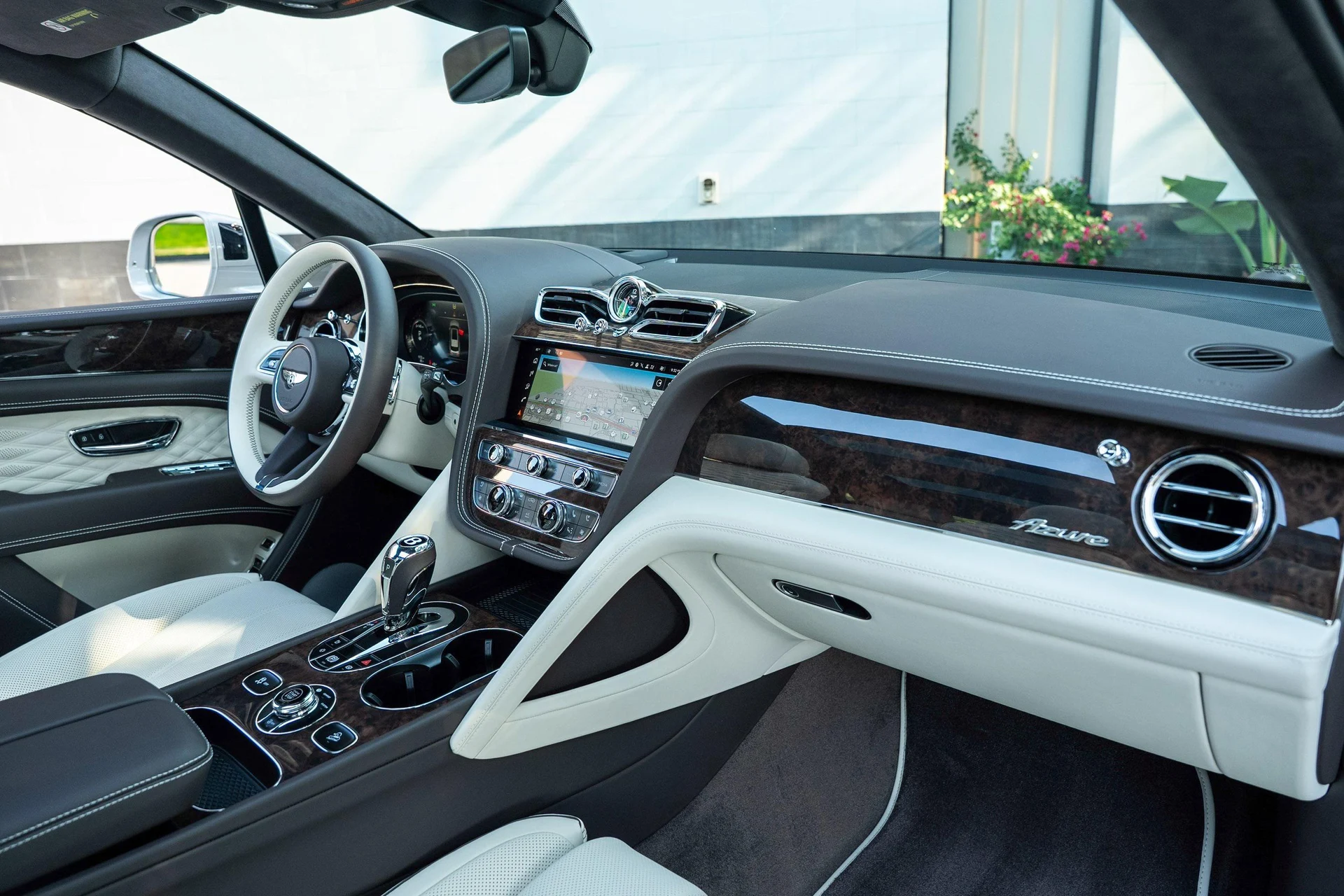 mph001_2925773250_470962090_69063ca0ca1ae070f76ad6f3_51aa3b2604