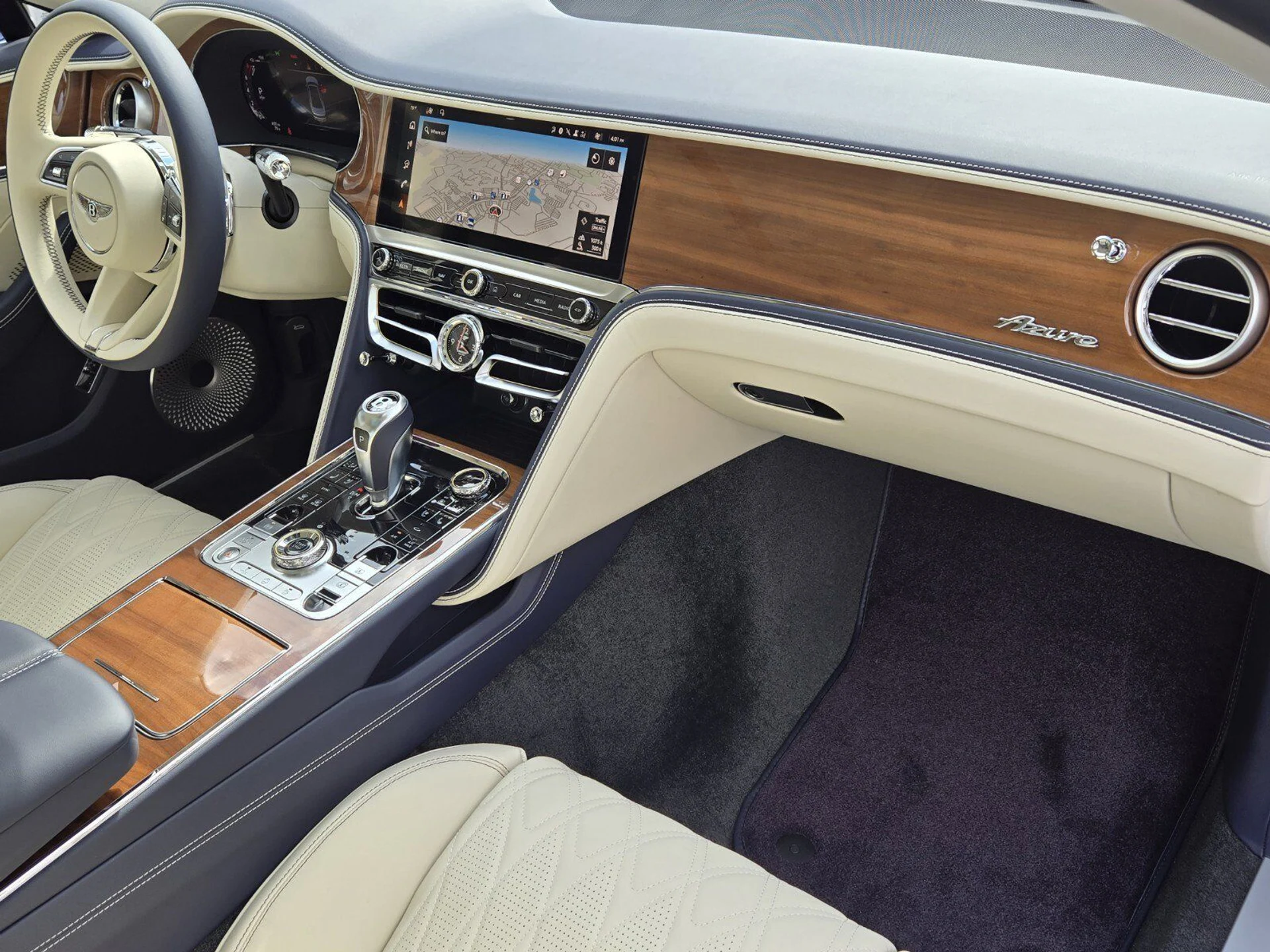 mph001_2932101567_5103ebcb0956bf6fff008eaf9c50cdaax_2e5840145f