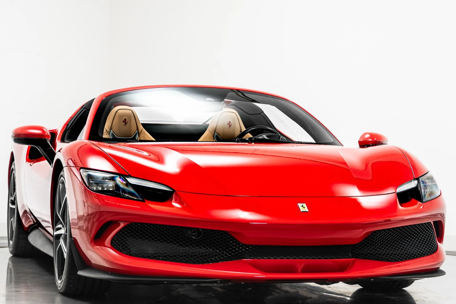 mph001_2946020869_Used_2025_Ferrari_296_GTS_1752590210_6ebd4e1812