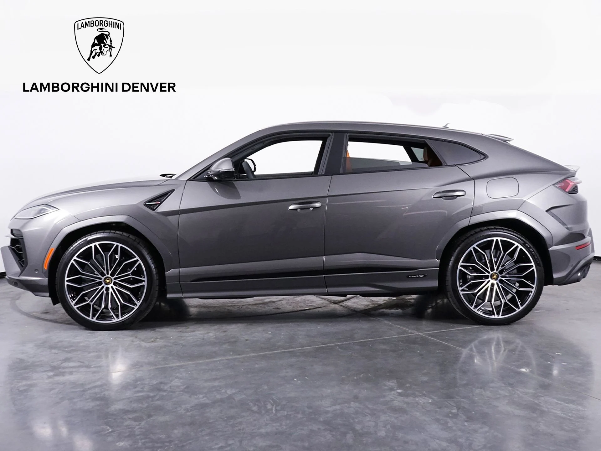 mph001_2958229907_182988fad9663024868188418ad2881ax_1d6f362809