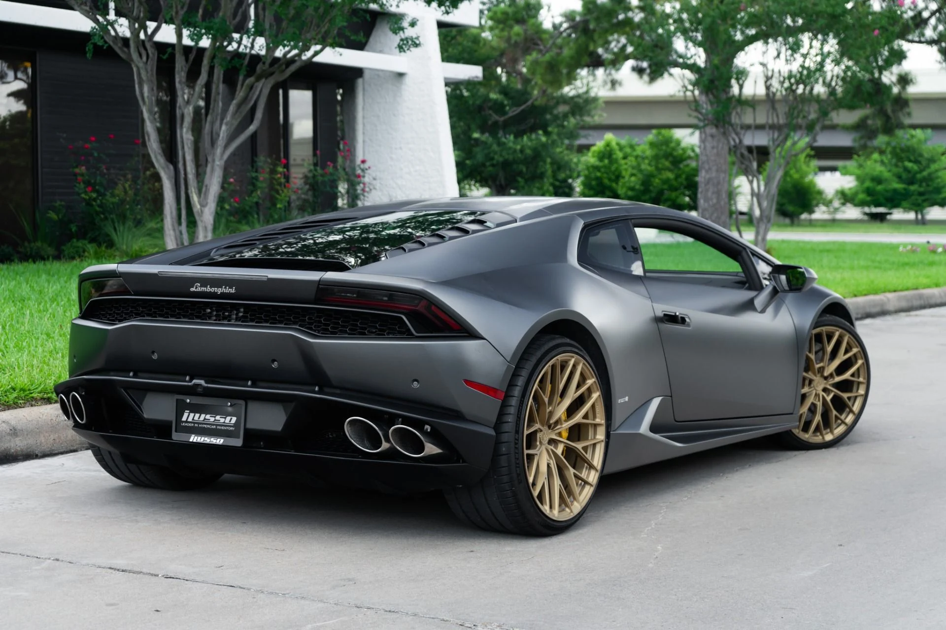 mph001_2960044160_Used_2015_Lamborghini_Huracan_LP_610_4_1779833473_28677dea26