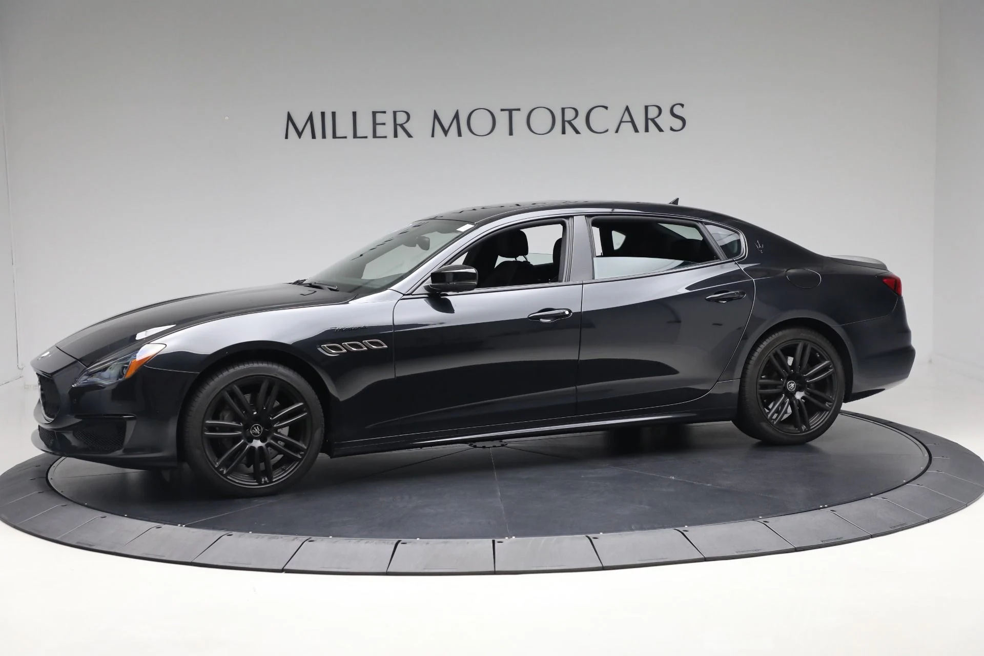 mph001_2960571433_Used_2022_Maserati_Quattroporte_Modena_Q4_ae2d99f59b