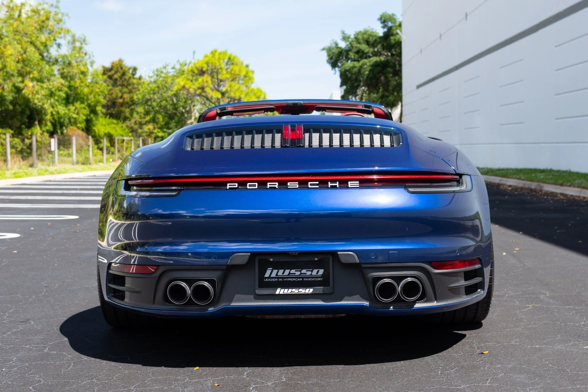 mph001_2961061065_Used_2021_Porsche_911_Carrera_1775497213_7ecd56a4d9