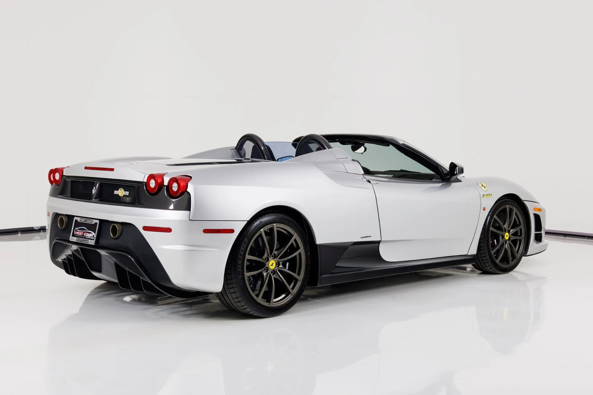 mph001_296231666_Used_2009_Ferrari_430_Scuderia_Spider_16_M_1770749228_7aa5bbd385