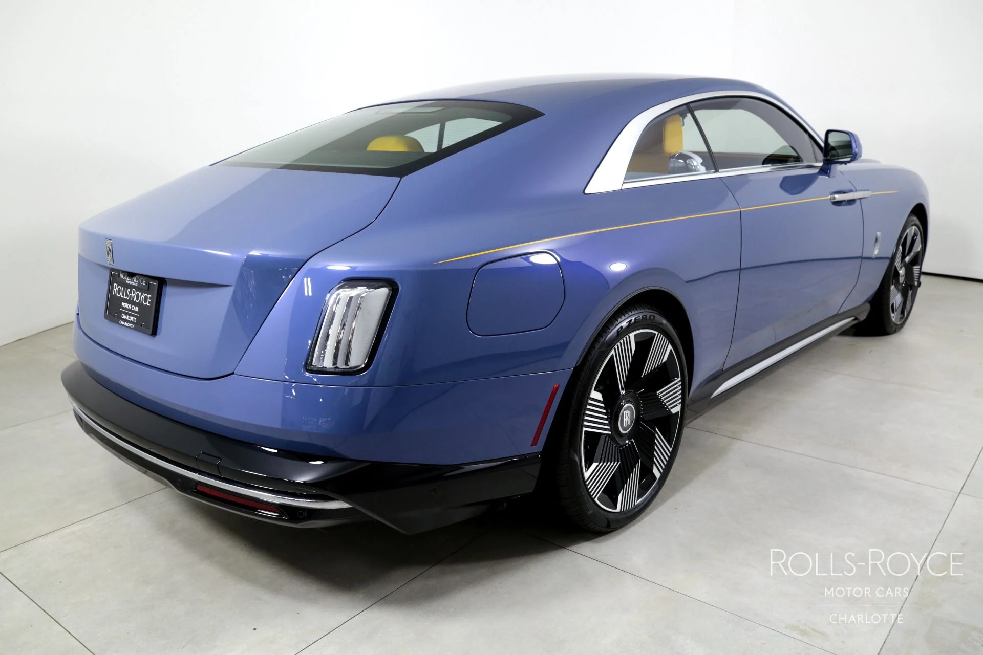 mph001_2974916647_Used_2024_Rolls_Royce_Spectre_1744735732_399e5a7a31