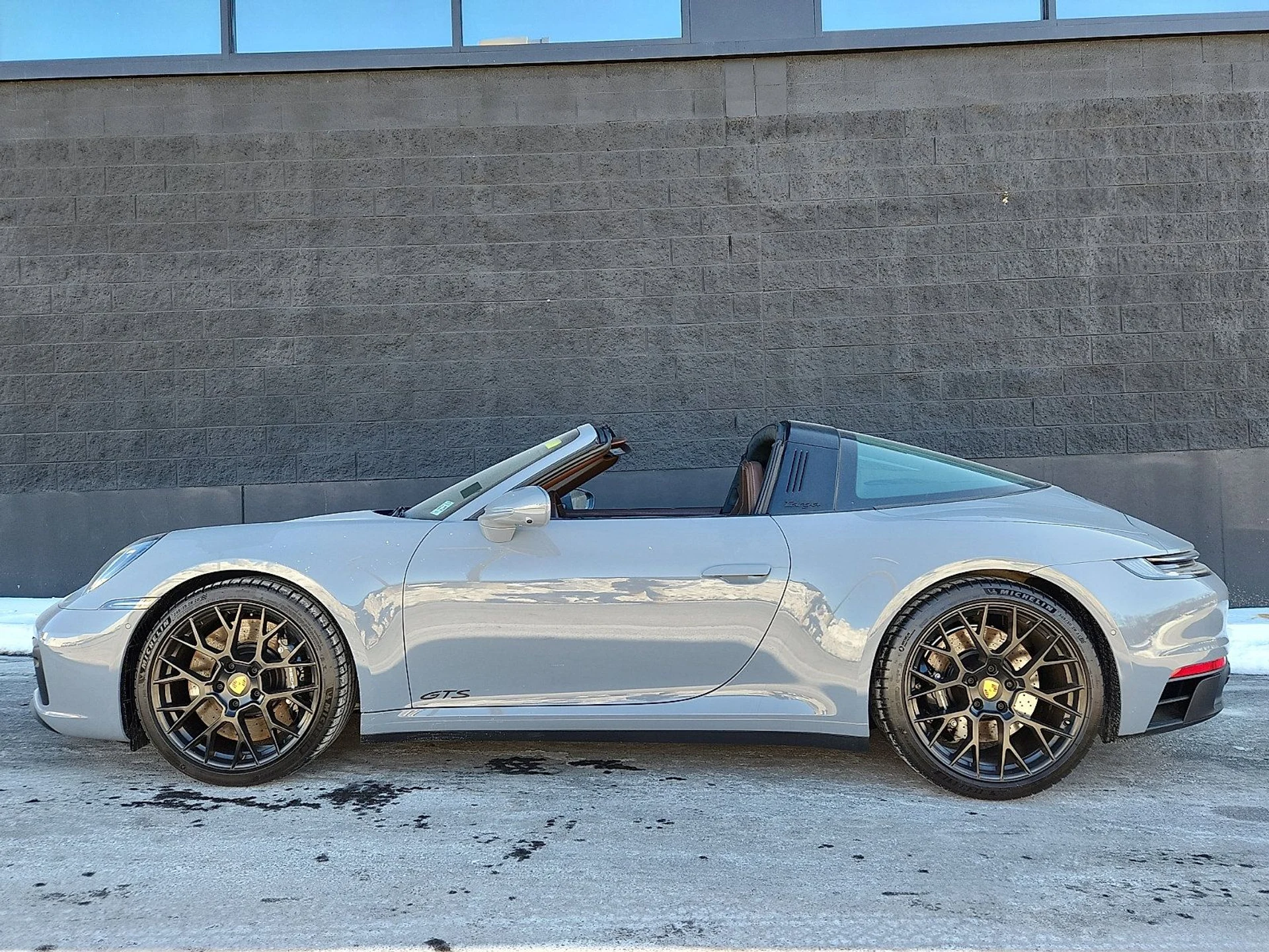 mph001_2977256785_e2a34fc046156ed148d5172cd5ab9350_47533a4425