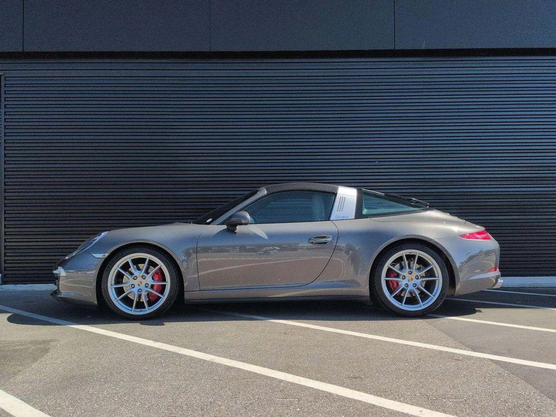 mph001_2978505938_Yxi_U2m_M0_Kidukr_Umsz43a0_G_Fg_Z4_3102f7f38e