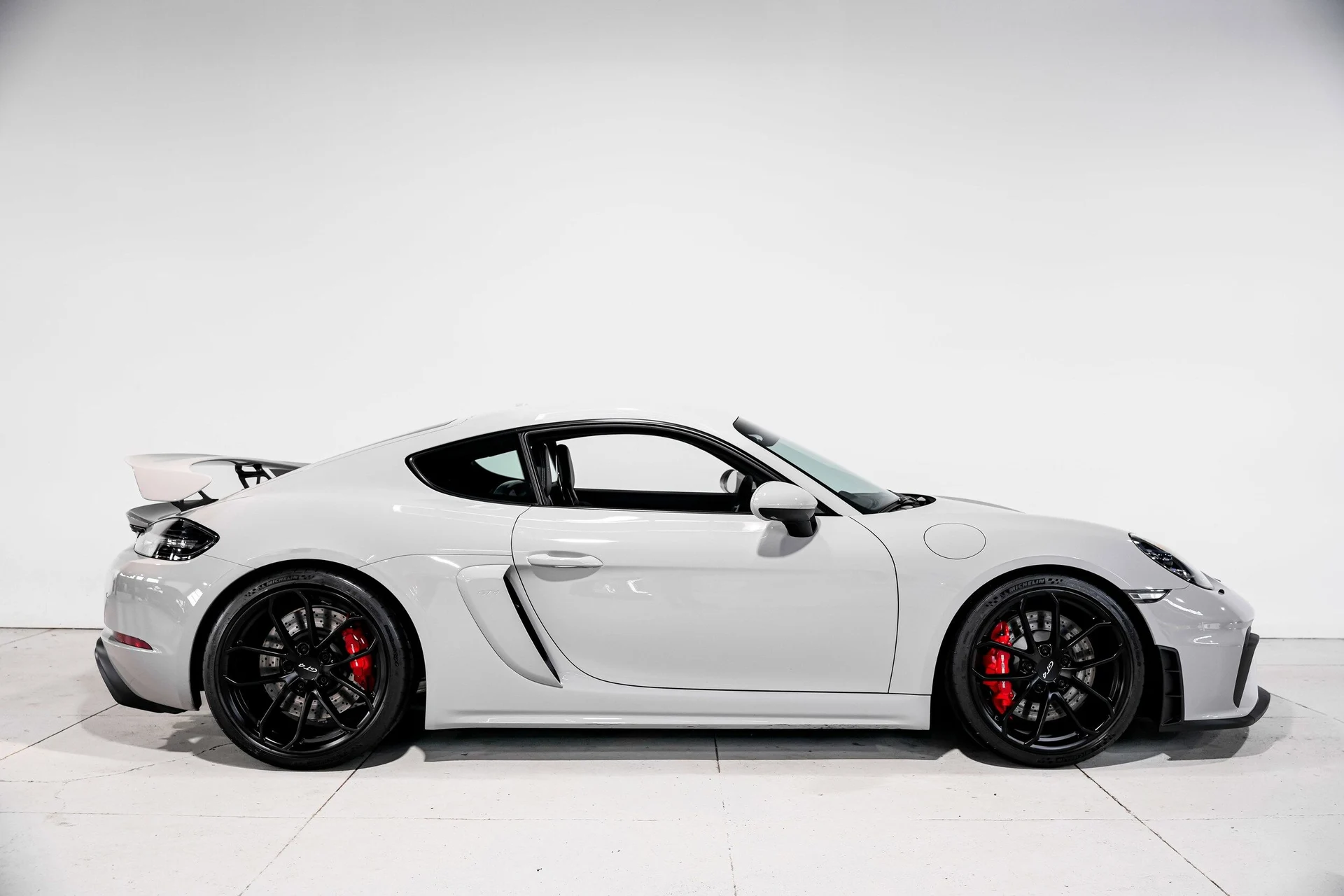 mph001_2981441624_67127f49a09724ebd4ae685dba30ed15x_58e499436a