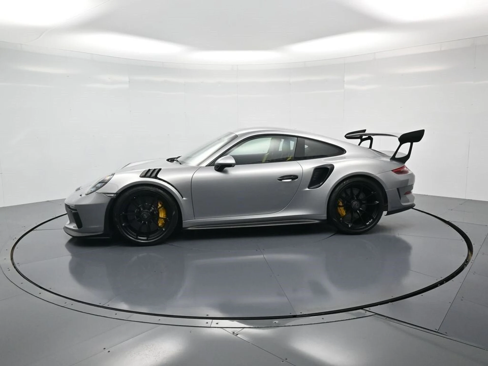 mph001_2983095485_34f6700cbea6477c71f93dd6184600a3x_c2895c9e2c