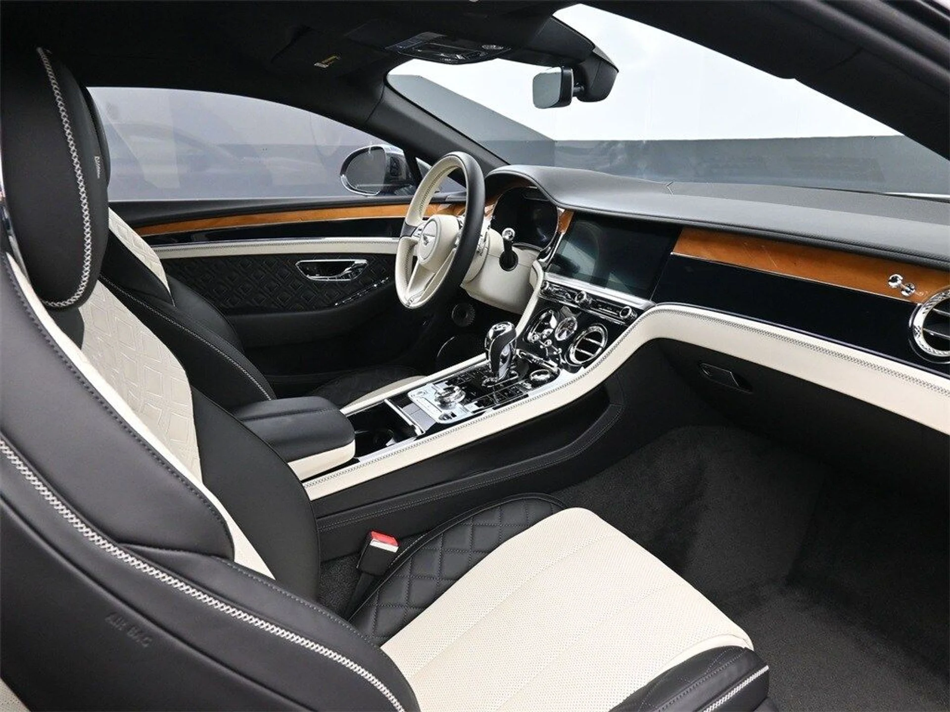 mph001_2983964796_e951d24bab2a86a07aca4f6742abbacbx_299512d468