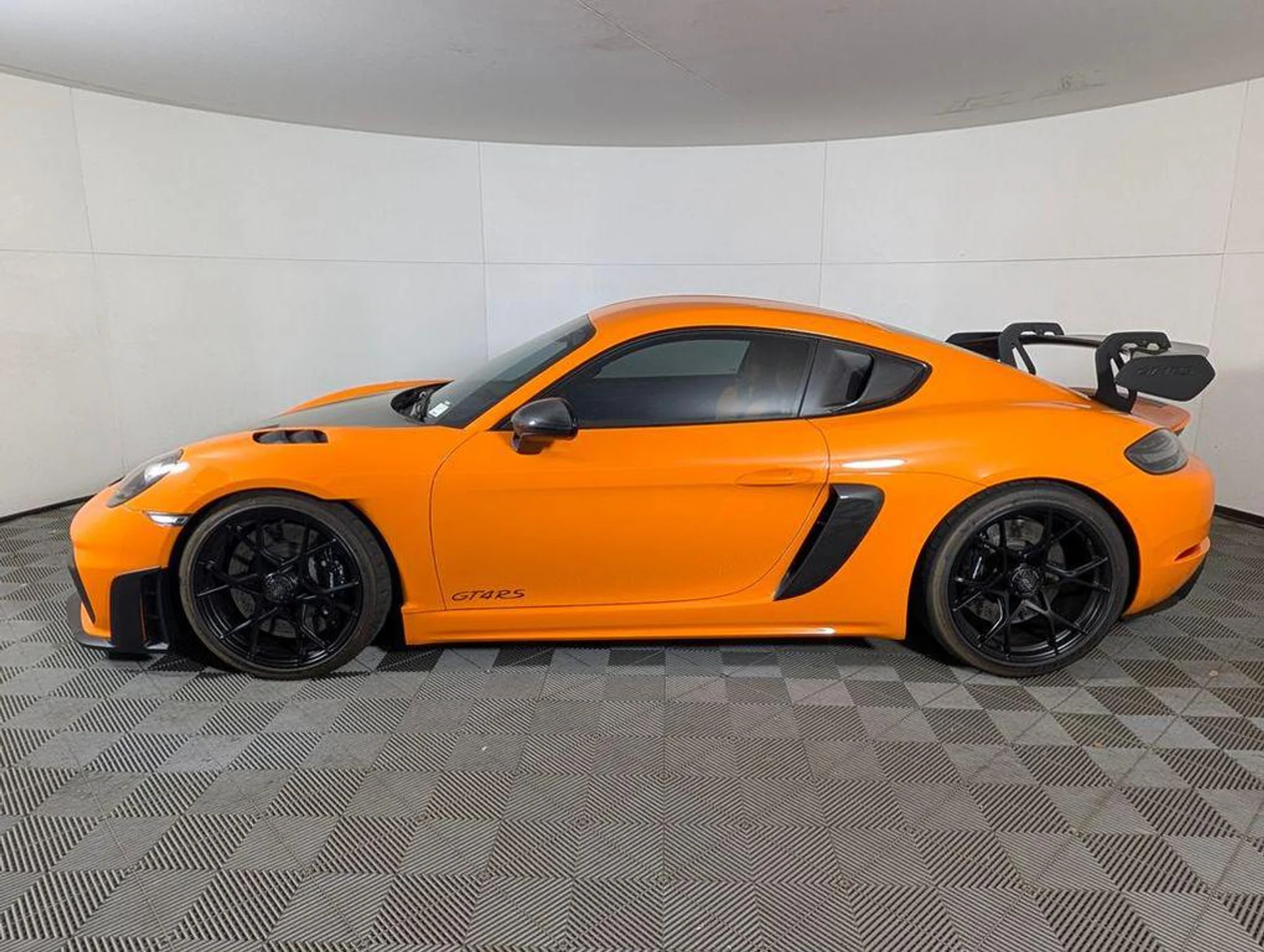 mph001_2984790848_f0_Z_Eari_PT_9l6sx_ZYM_9y7_Sm8_W2_EM_cda26f6fa1