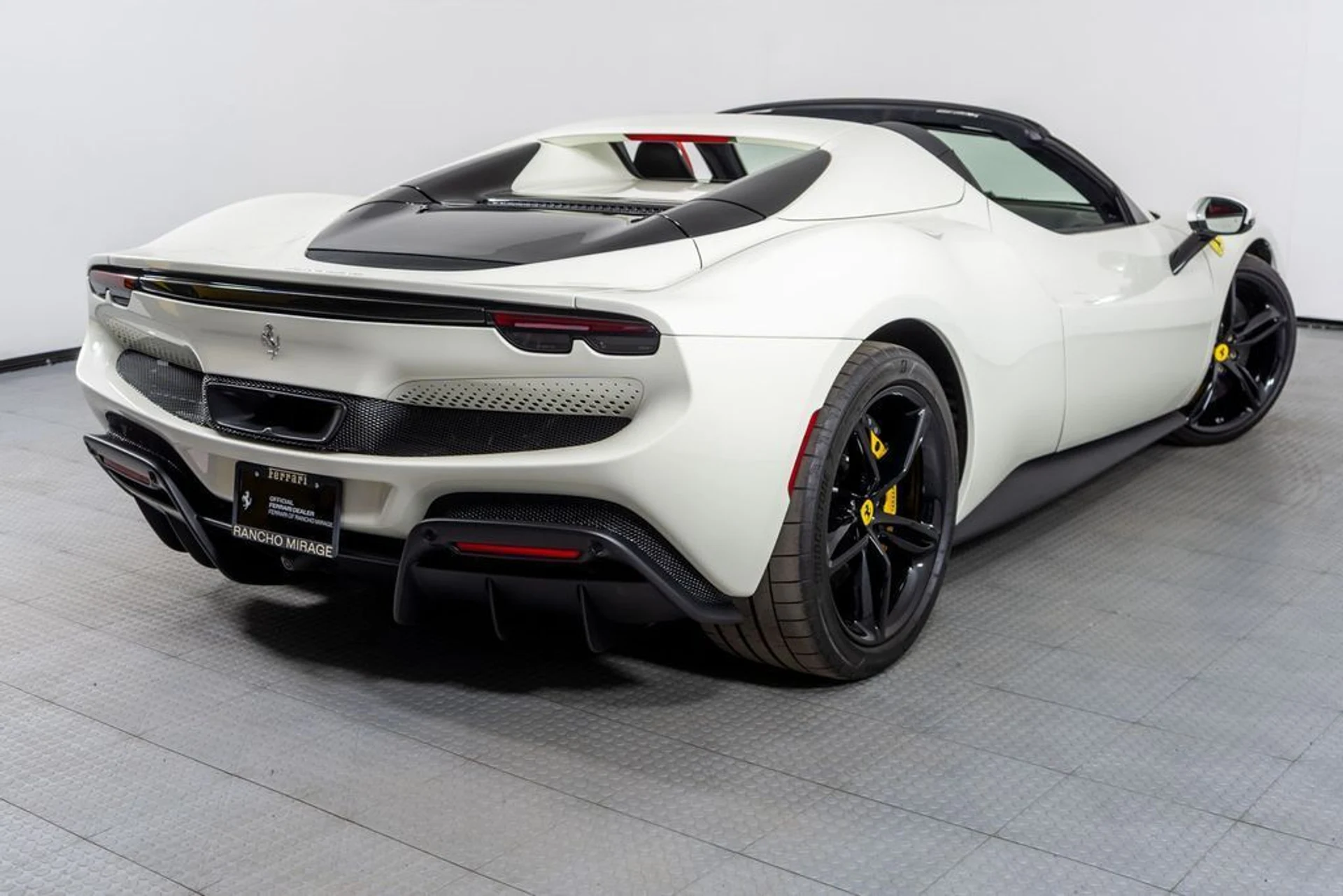 mph001_2985305_2_25257361_69446f2b2c7f5_7764adf46e