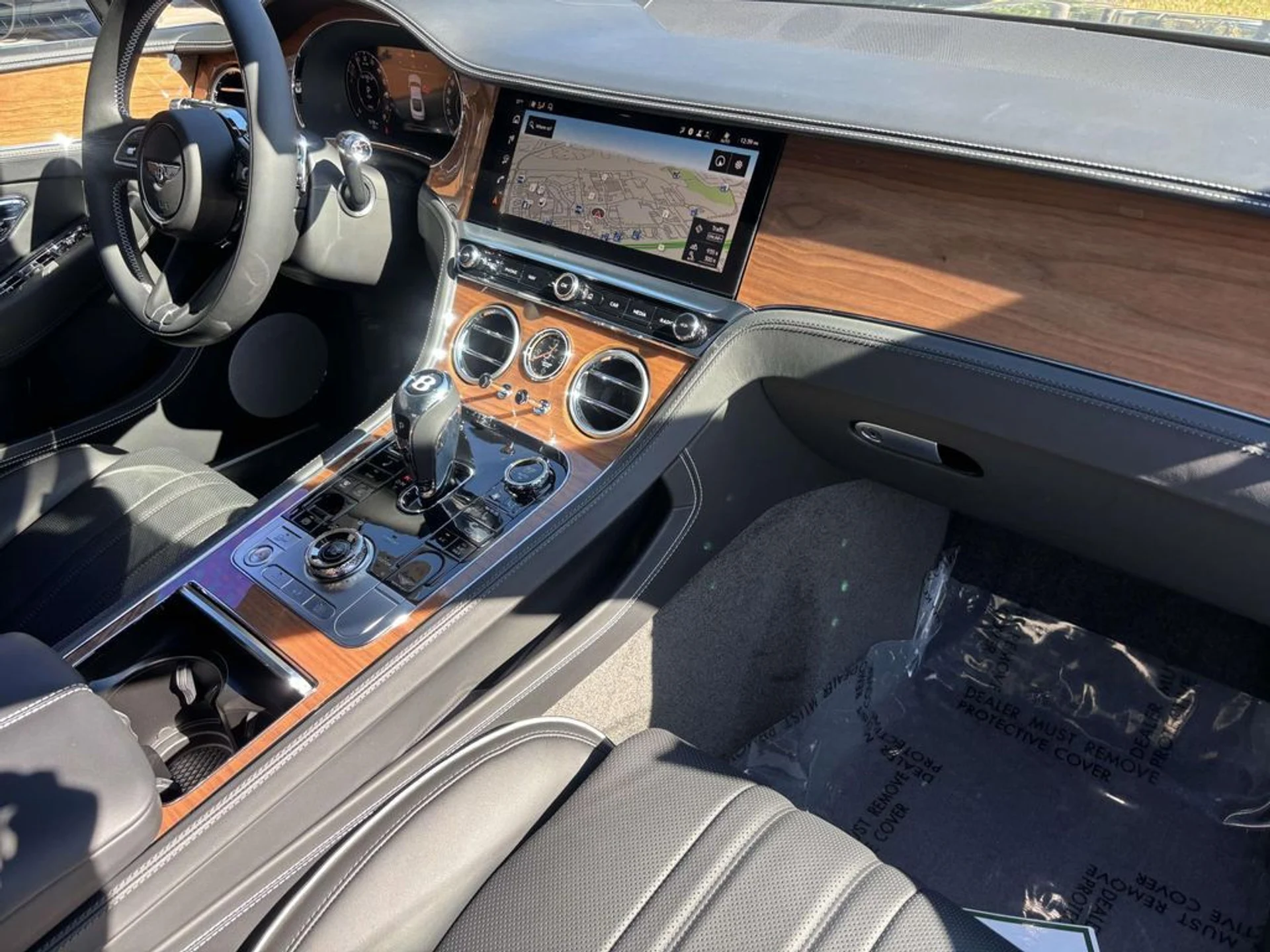 mph001_2987201597_10f19b4f5a53a775dd4500571ceea476x_199f22a831