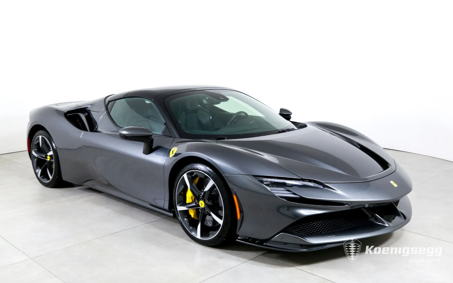 mph001_2989965821_Used_2022_Ferrari_SF_90_Spider_1775660436_1b79737be2