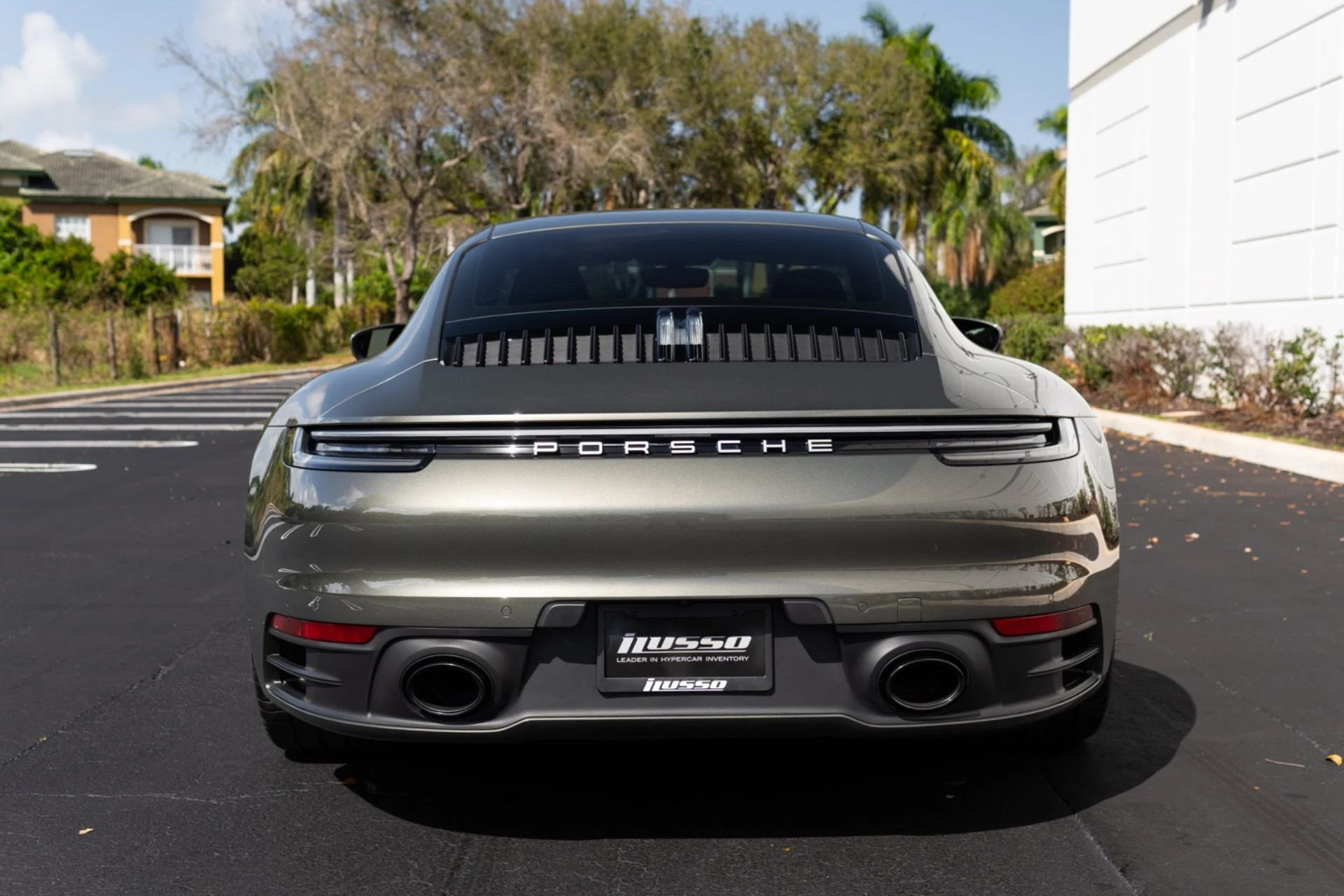 mph001_2992536440_Used_2024_Porsche_911_Carrera_1772817798_11b04ee818