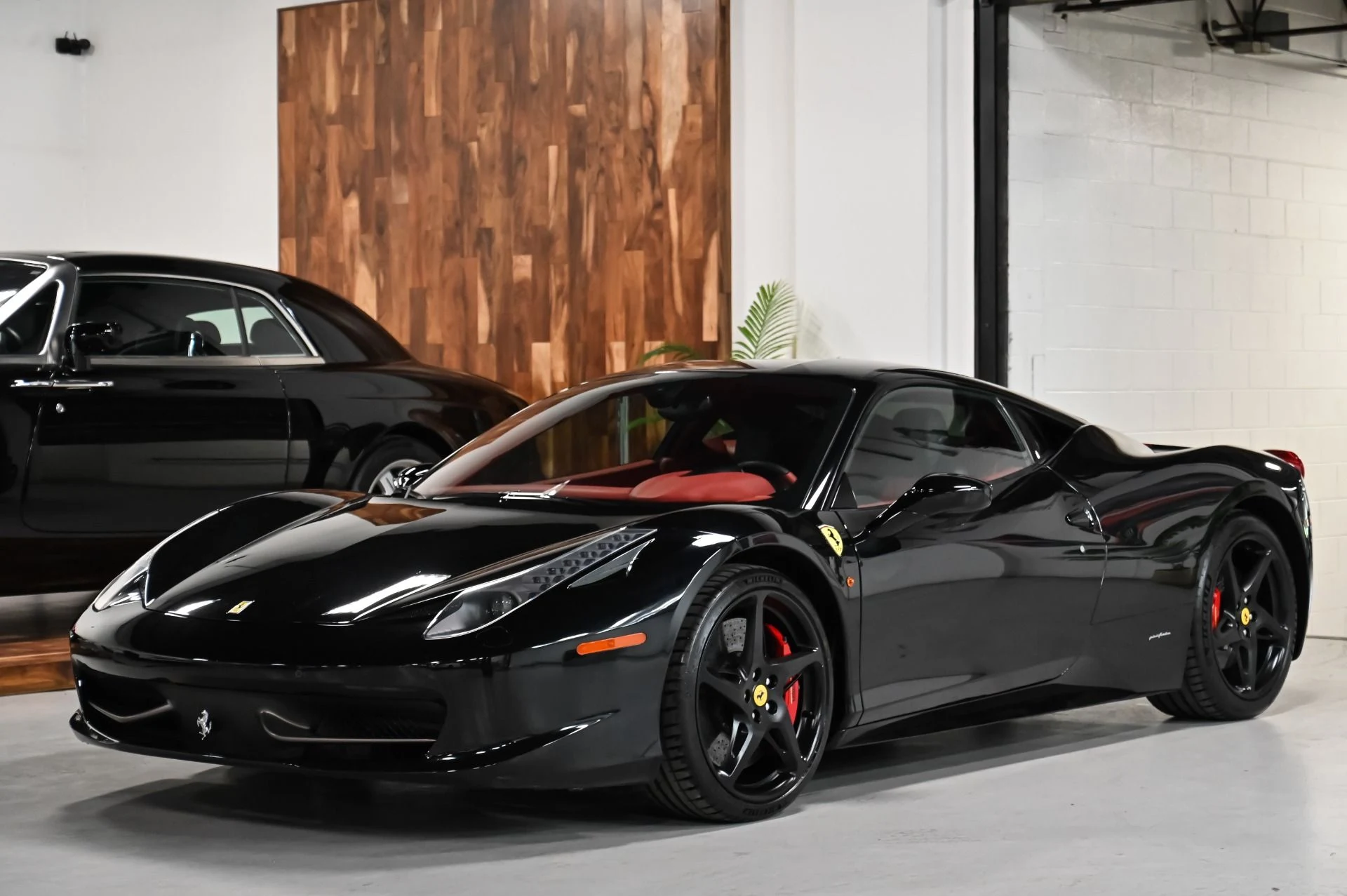 mph001_2995888553_Used_2013_Ferrari_458_Italia_Base_1755636513_3423516127