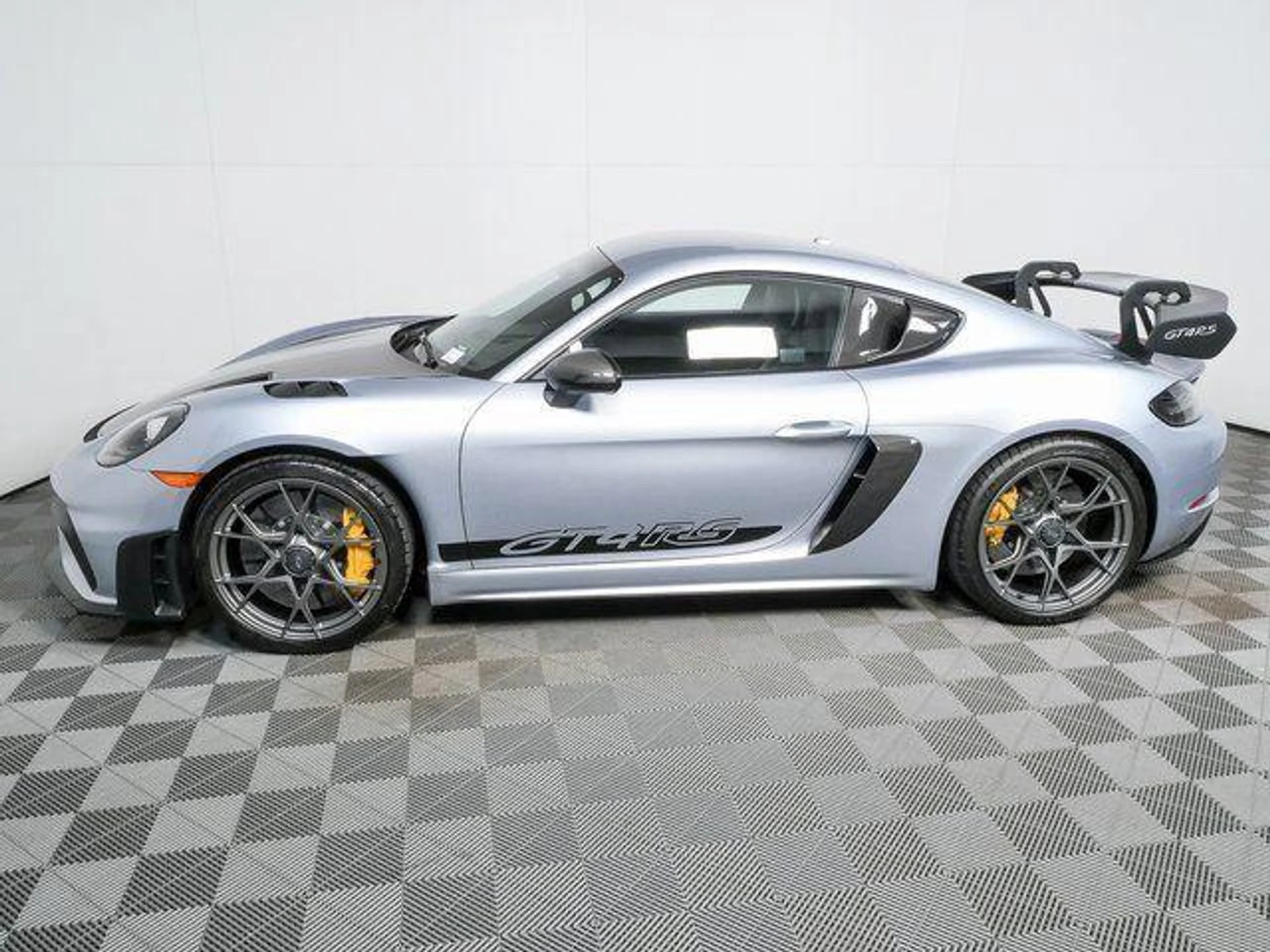 mph001_2995898109_j_XW_7xh_Hvm6qwnu_Q5_Tg_DH_7e_Qiaug_a3d81e4870