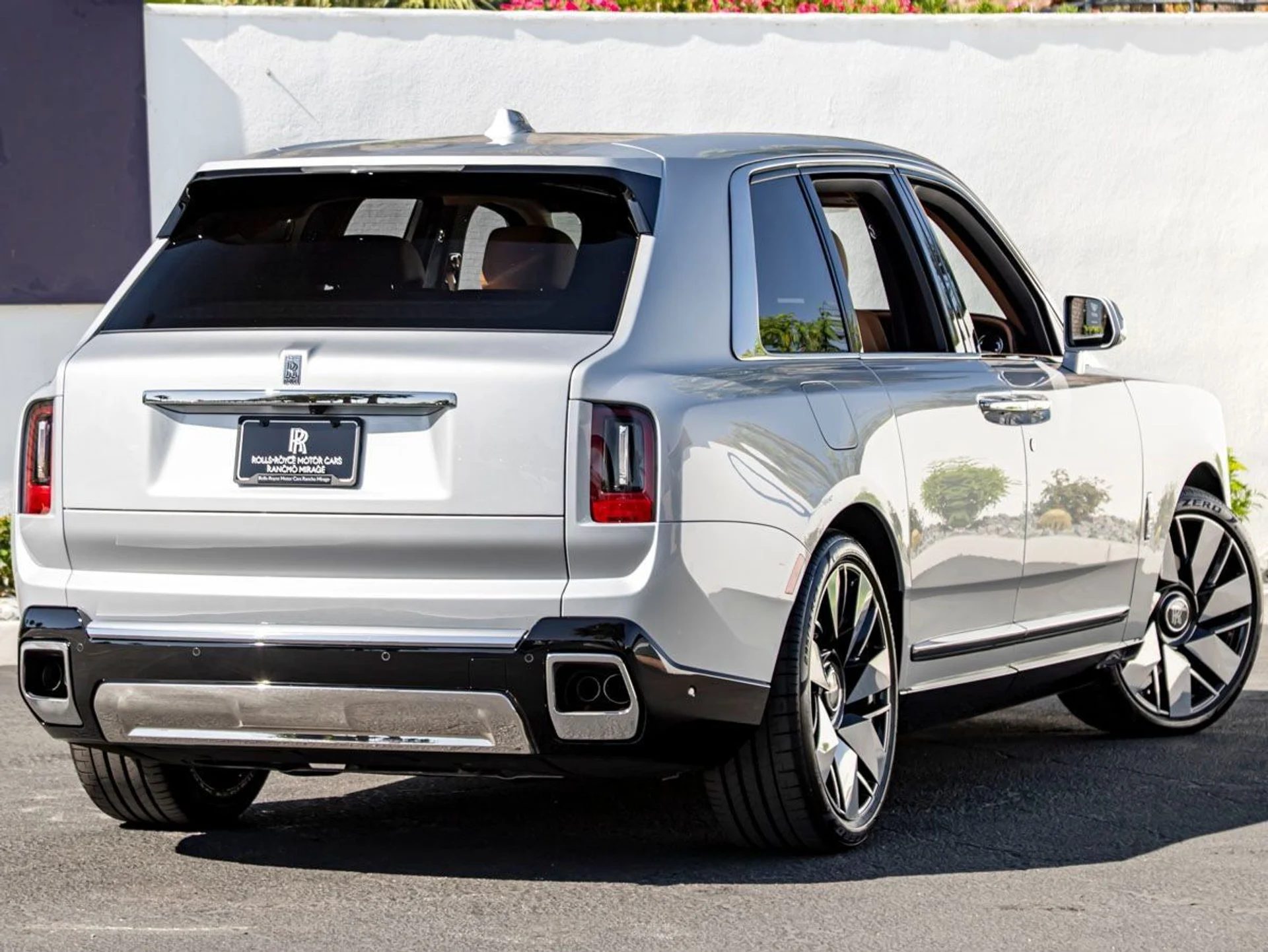 mph001_3009398095_2_730d170352