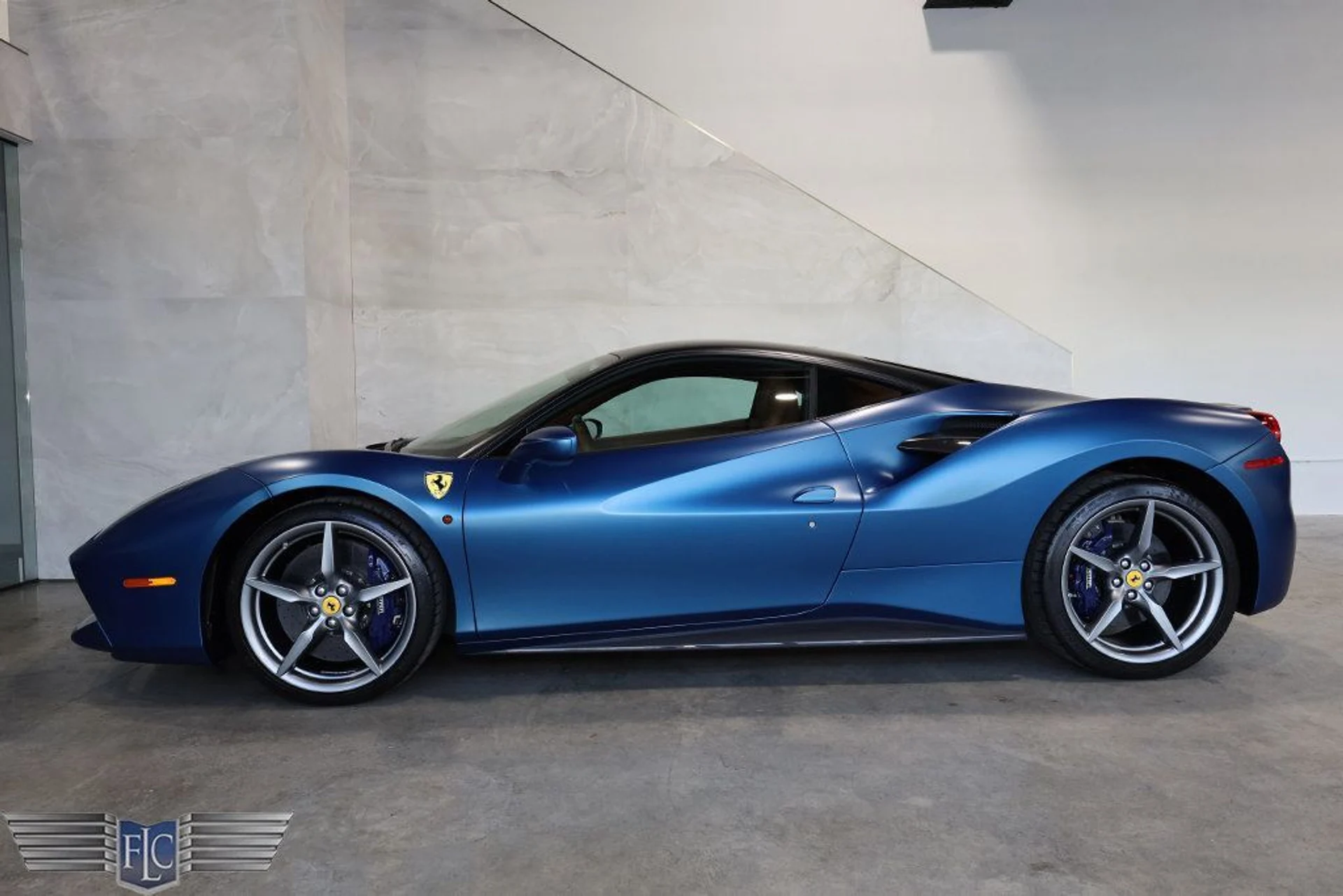 mph001_3009550140_used_2016_ferrari_488_gtb_2drcoupe_9689_22785375_2_1024_3c134d9dff