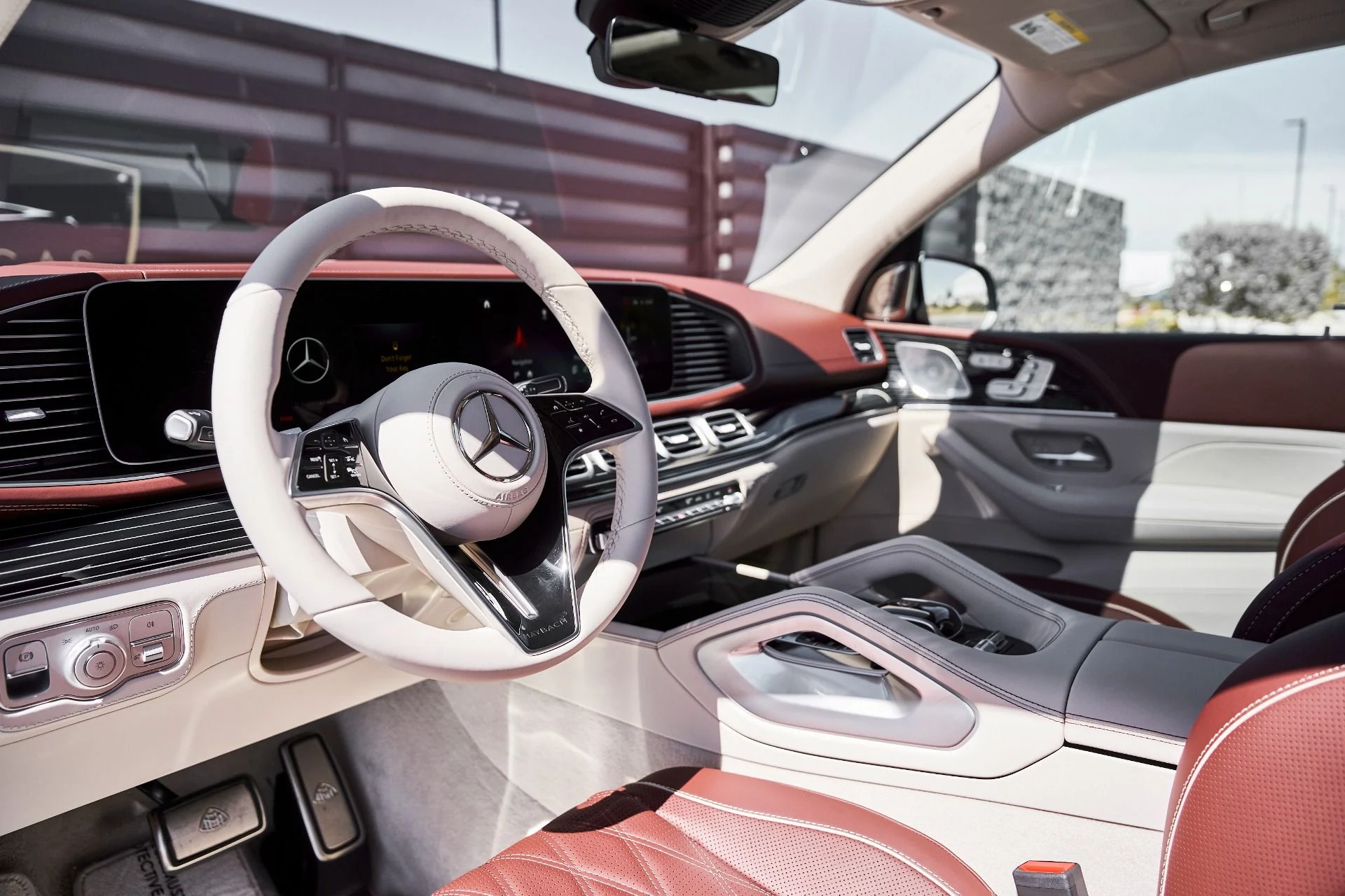 mph001_3020637241_Used_2026_Mercedes_Benz_GLS_Maybach_GLS_600_1777074036_e56f3528b5