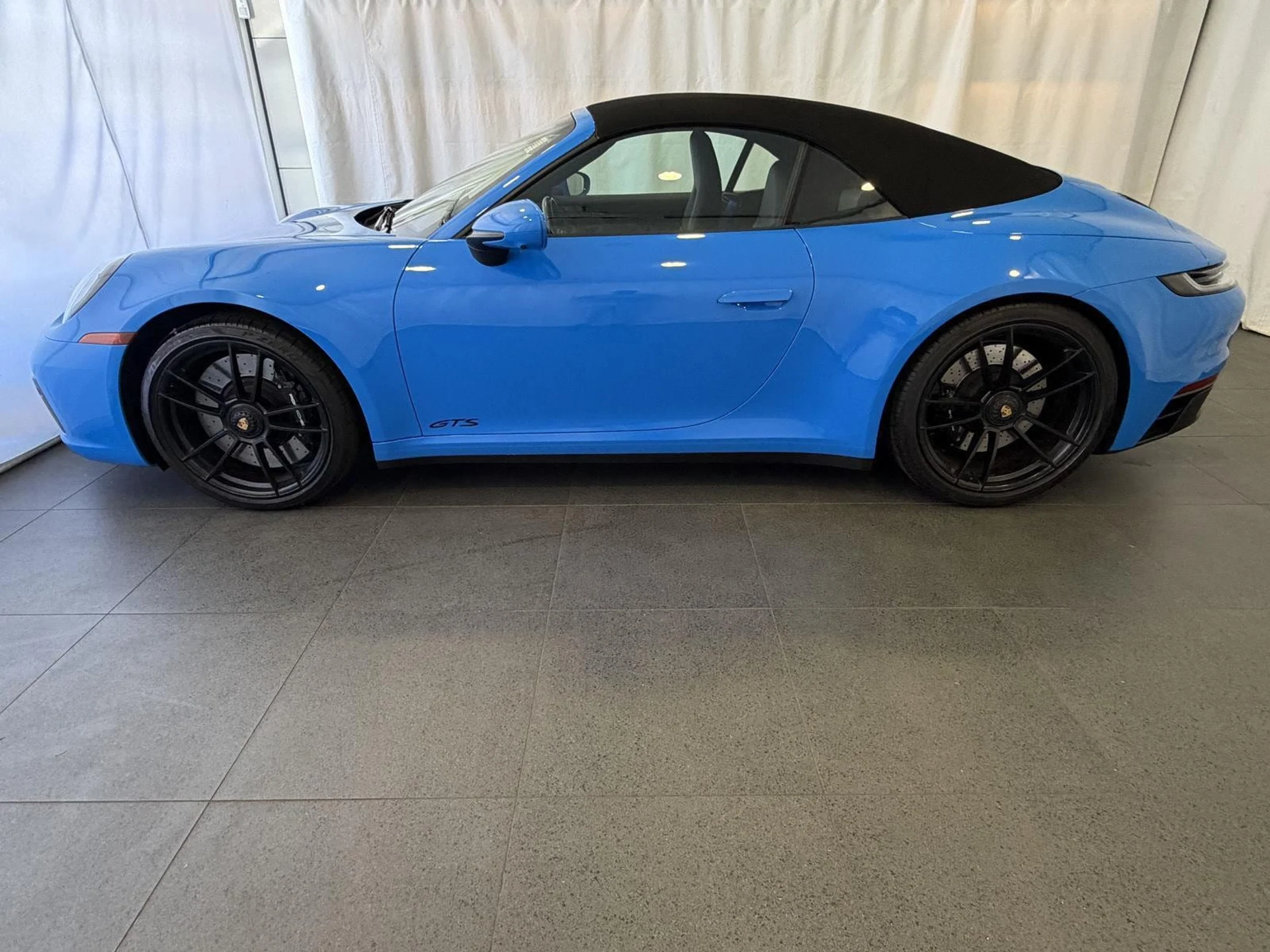 mph001_3021662541_3401d4778583572e0b374d15e0eadae8x_f539e99356