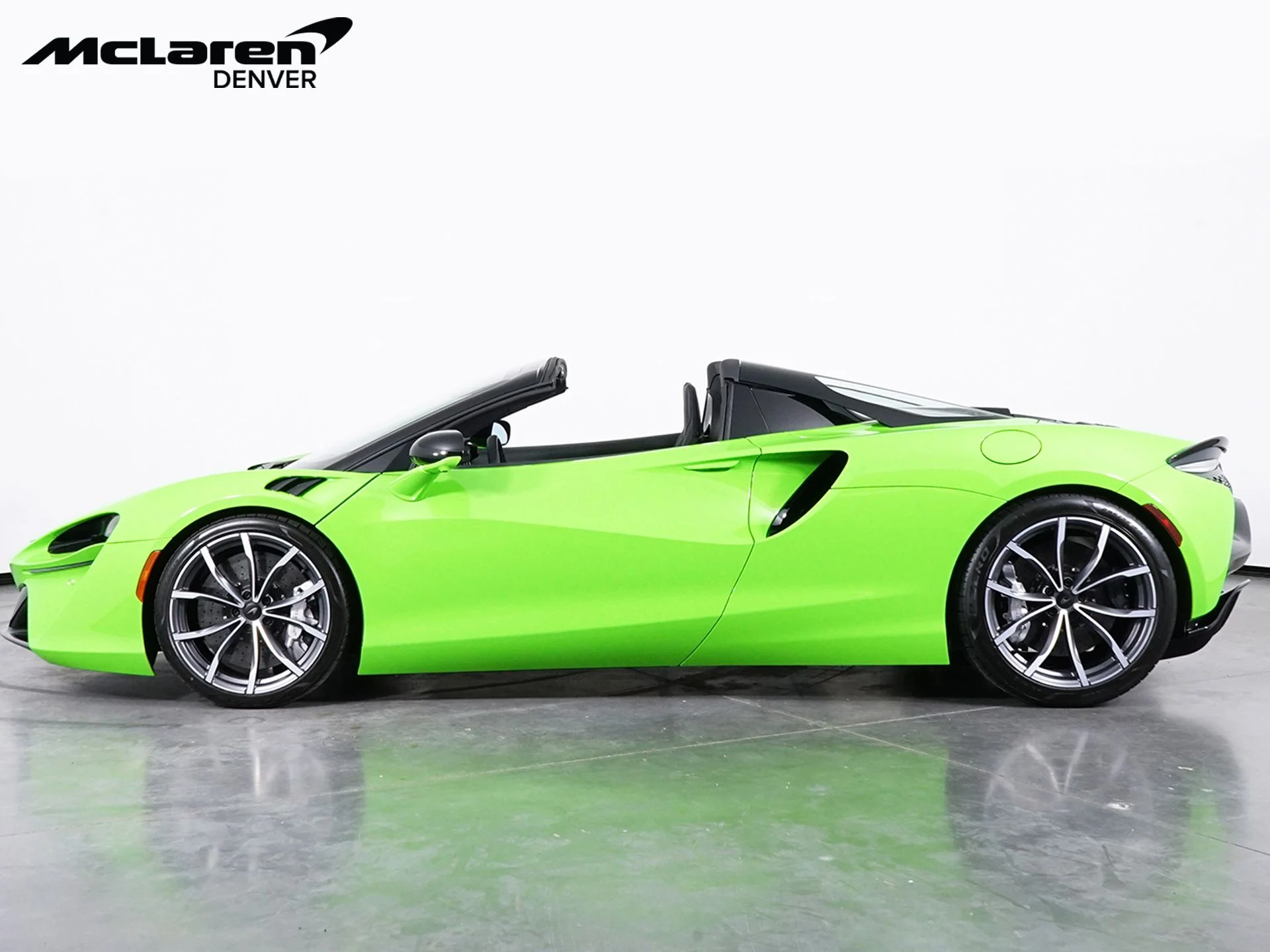 mph001_3030229861_689395b7c446b6f5d8b8798d42a4a772x_aa19fe2923