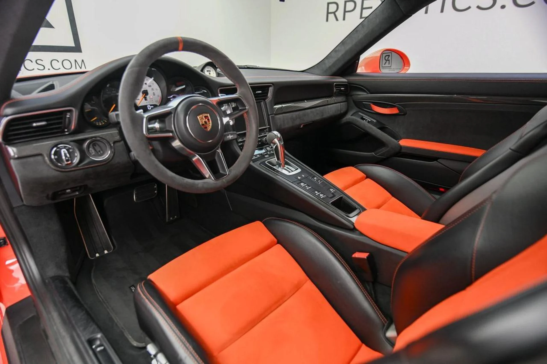 mph001_3030966938_d51e824dba19570b58f7ed4ff9c61f93_39c39d4e4f