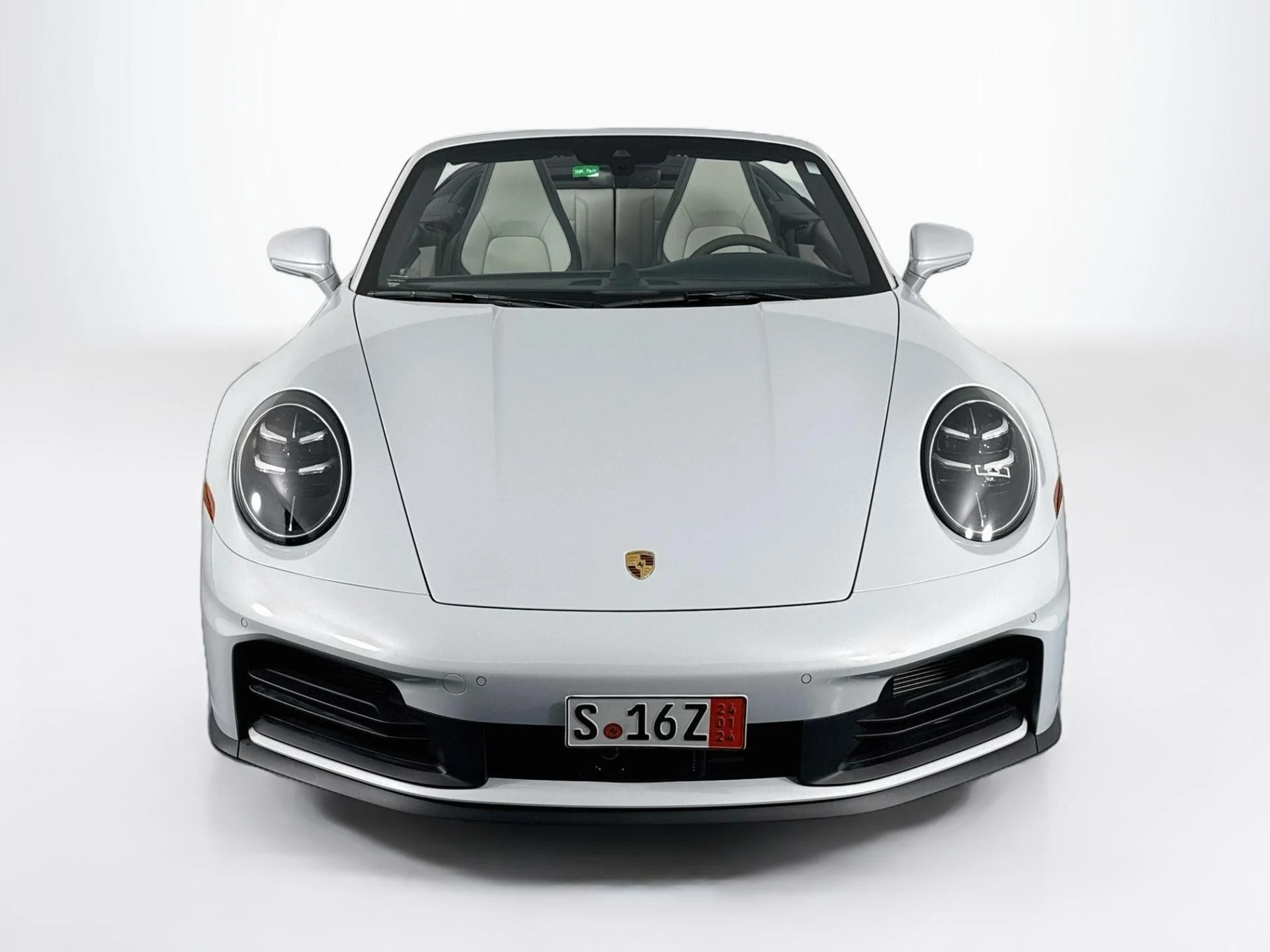 mph001_3038097170_Used_2025_Porsche_911_Carrera_1792182373_0cba9ec97a