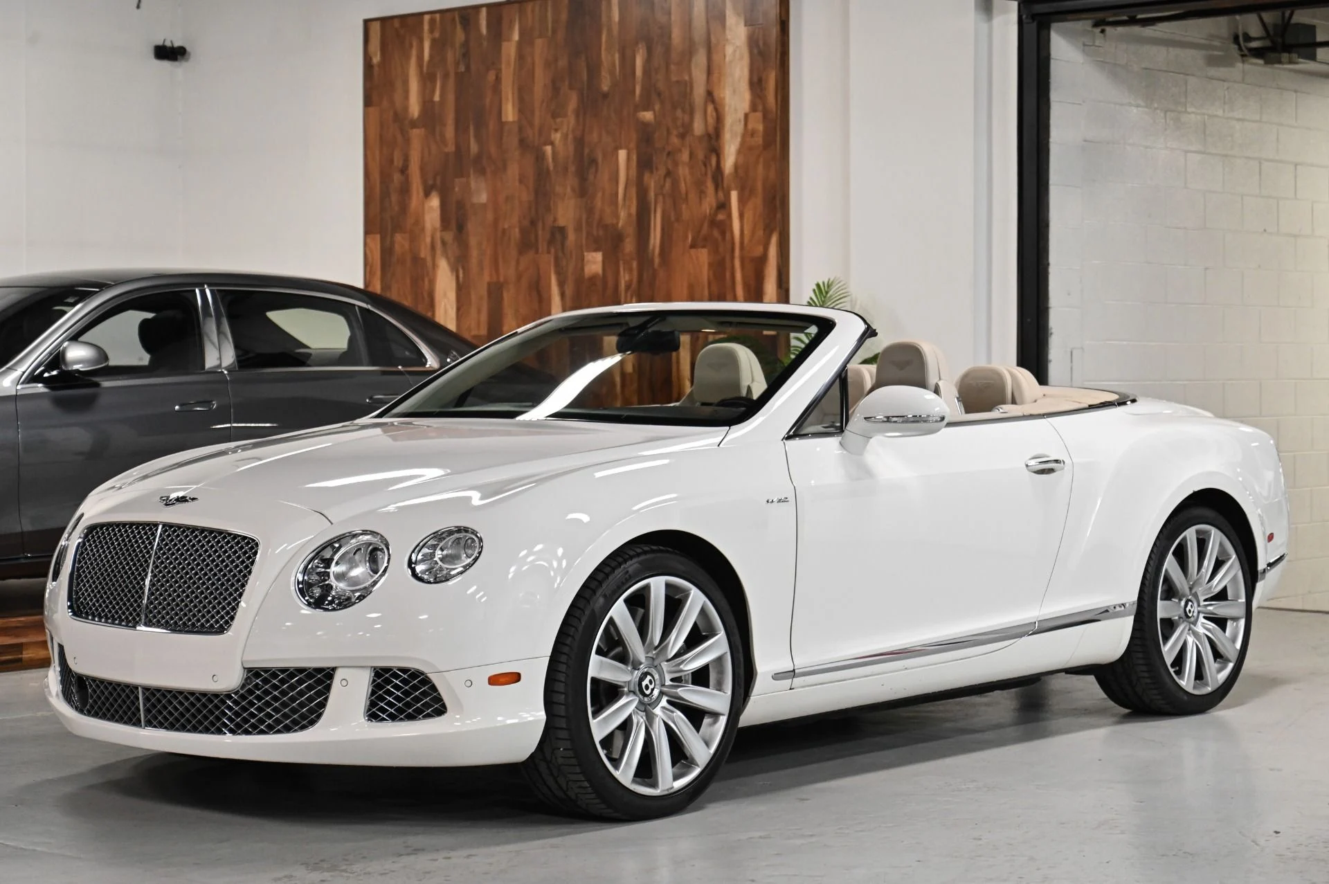 mph001_3046563878_Used_2013_Bentley_Continental_GTC_1754410304_8580426ea9