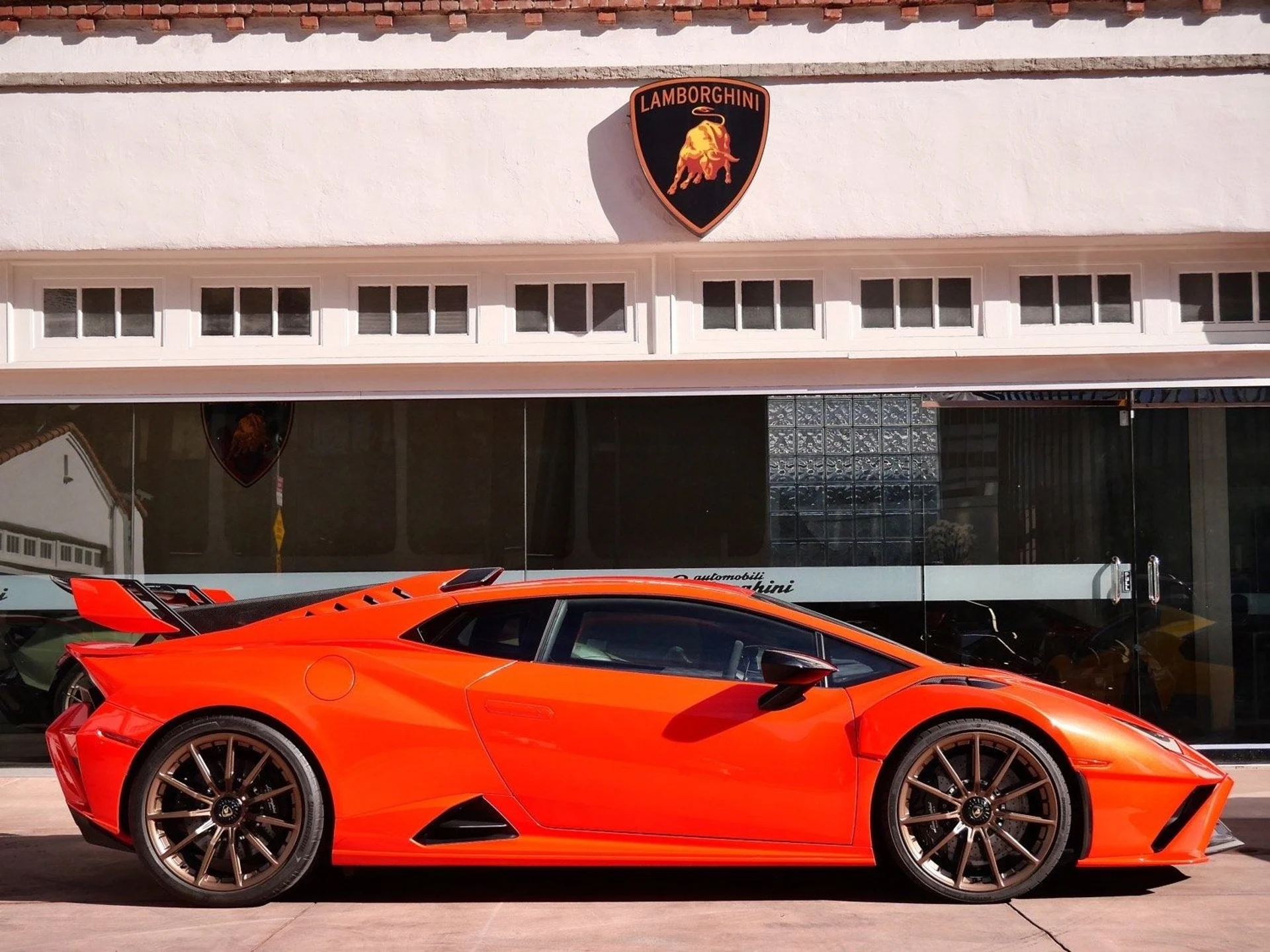 mph001_3062645880_b9c0d06df42bfdd90232ff2812f2680fx_3172993680