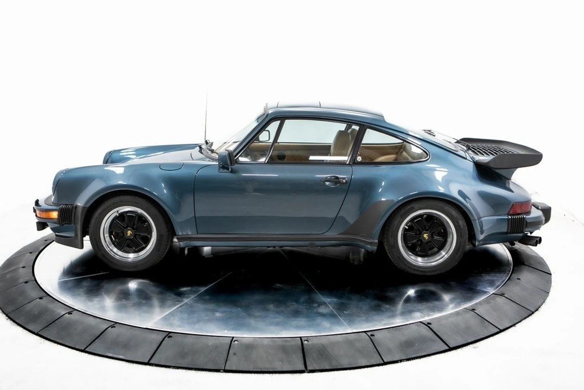 mph001_3062792058_2b67d3e01c0b0711eb764f9cd673c83ex_feebefd501