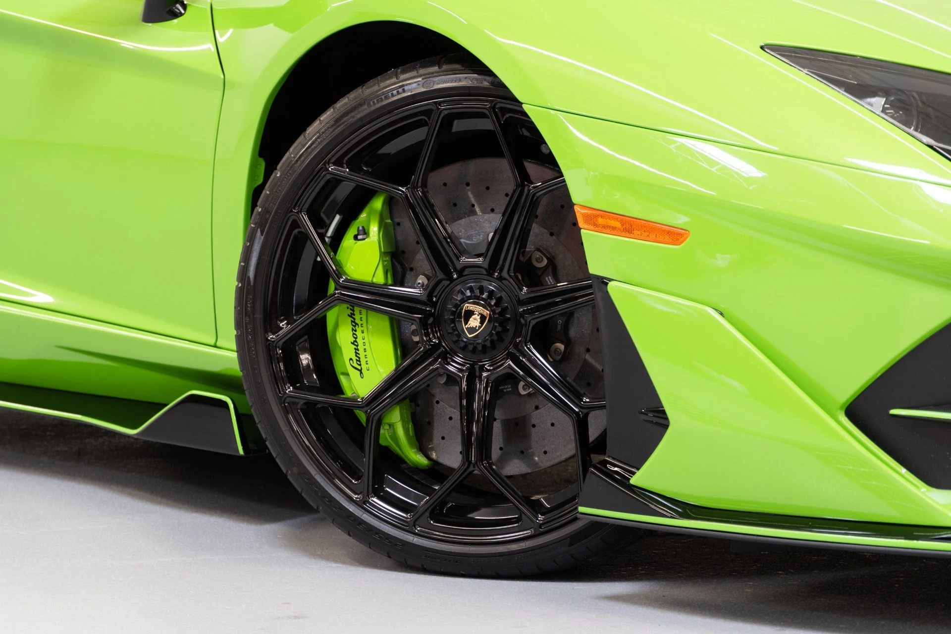mph001_3067262606_Used_2021_Lamborghini_Aventador_LP_770_4_SVJ_1753475131_6e2c74441b