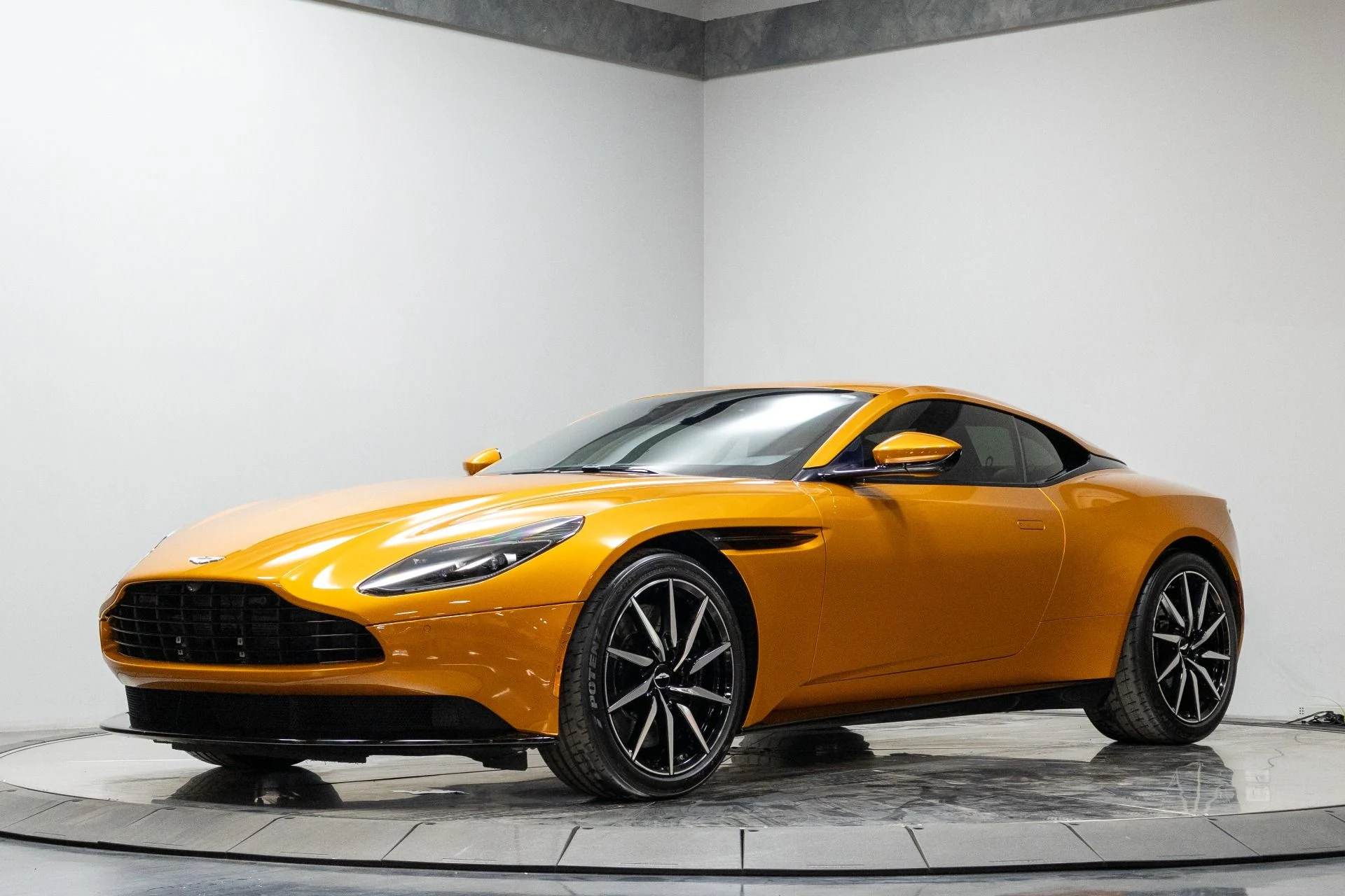 mph001_3074487792_Used_2018_Aston_Martin_DB_11_1761056819_f7d9c1a2b5