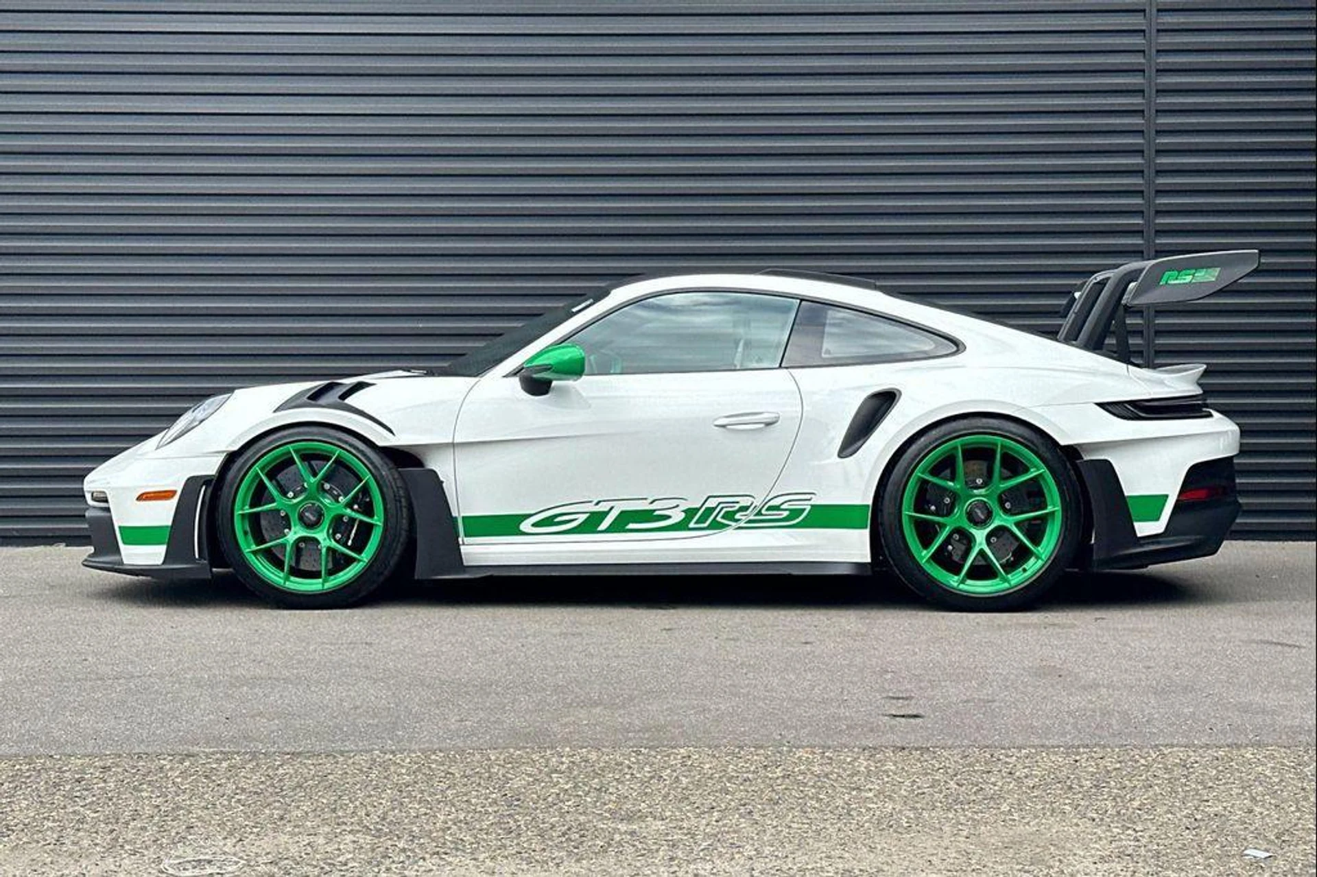 mph001_3074951958_3fnf_XF_8y3n_WH_Man_E_Ly_Gw_RP_358_EE_25cc14bcb0