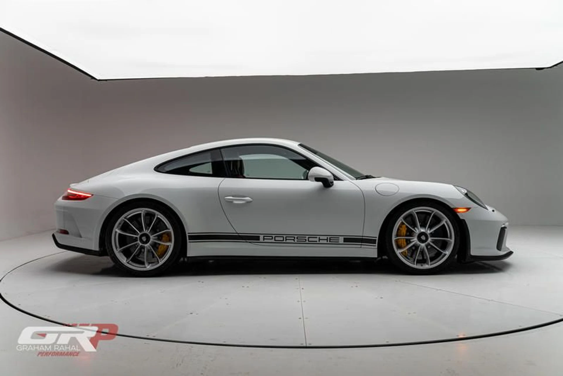 mph001_3080334044_B1750_E8_A_9194_4_A44_8_D1_F_C67_F4797_D06_F_837fd32883