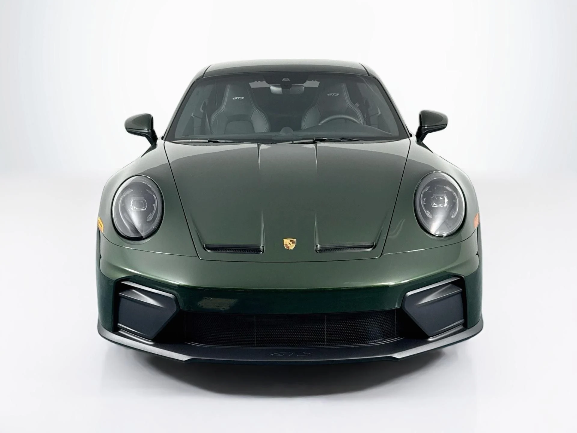 mph001_3082560786_Used_2026_Porsche_911_GT_3_1786473026_a0a59c1f5b