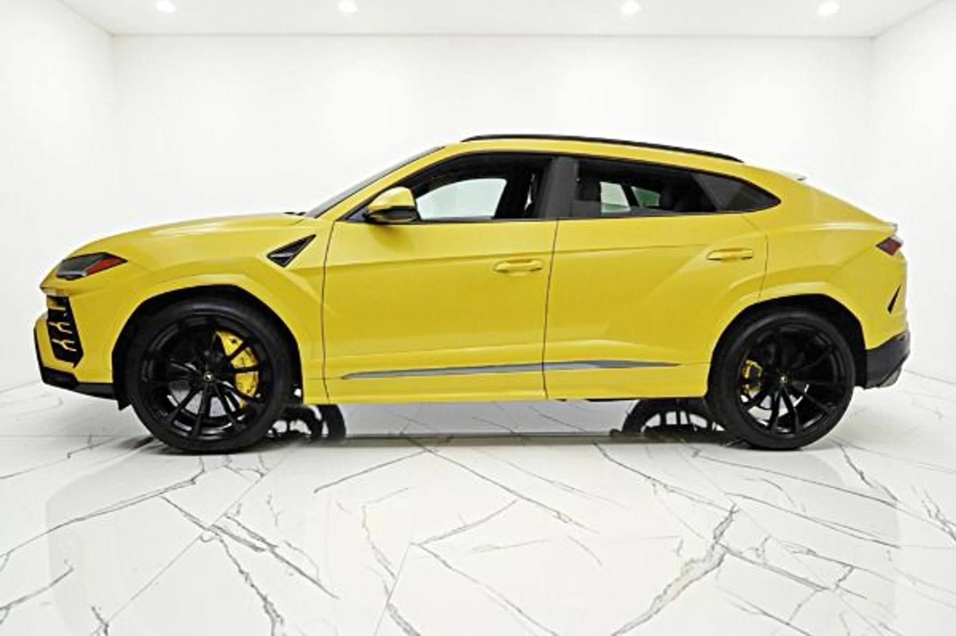 mph001_3095393775_Used_2022_Lamborghini_Urus_SELEZIONE_PRE_OWNED_CERTIFIED_f4ce2e4f83