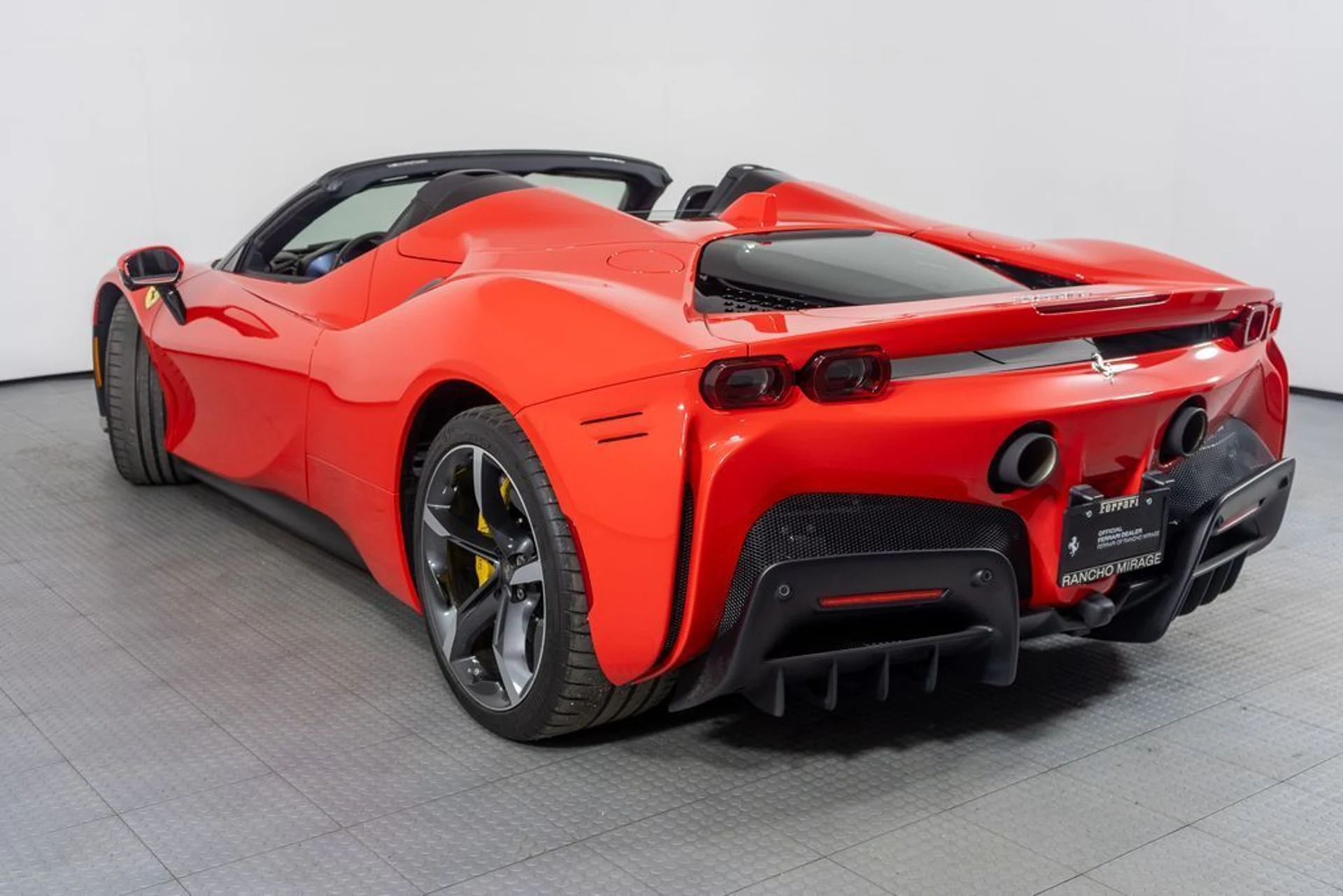 mph001_3097854677_2_25847406_693396b7e737b_193c15a45a